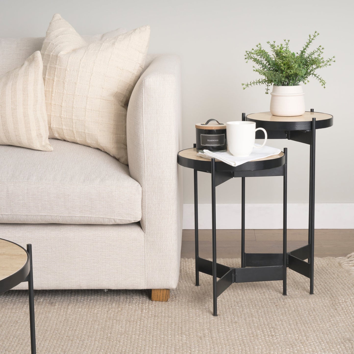 Wade End Side Tables Mercana Mer 71043 Ab 11
