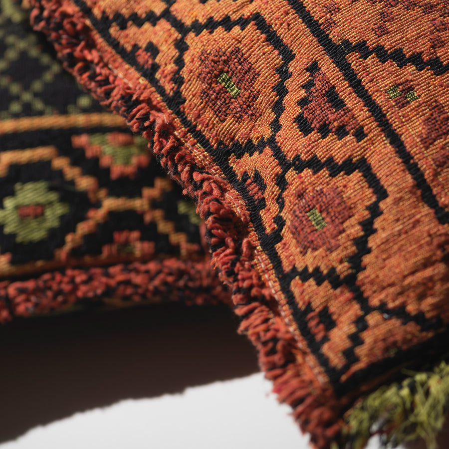 Hybrid Indian Cushion 4