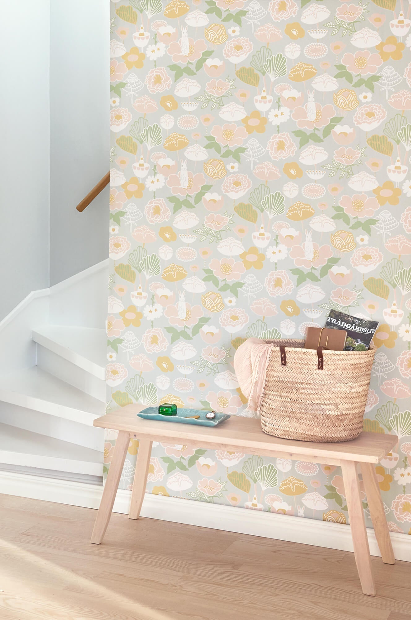 Little Light Grey Wallpaper by Majvillan
