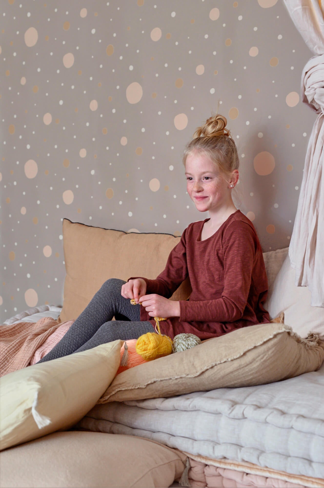 Confetti Mysterious Grey Wallpaper by Majvillan