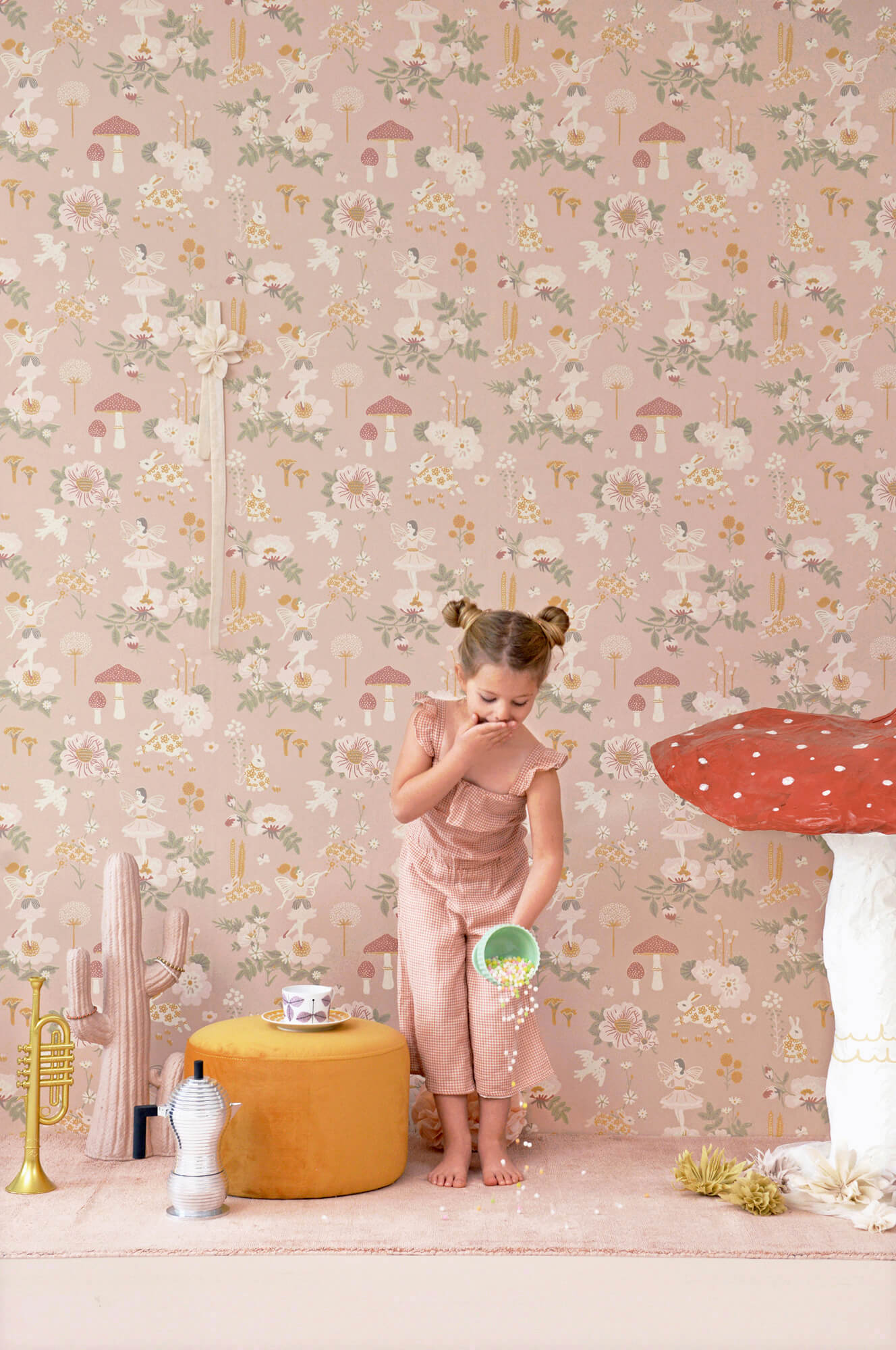 Old Garden Dusty Rose Wallpaper by Majvillan