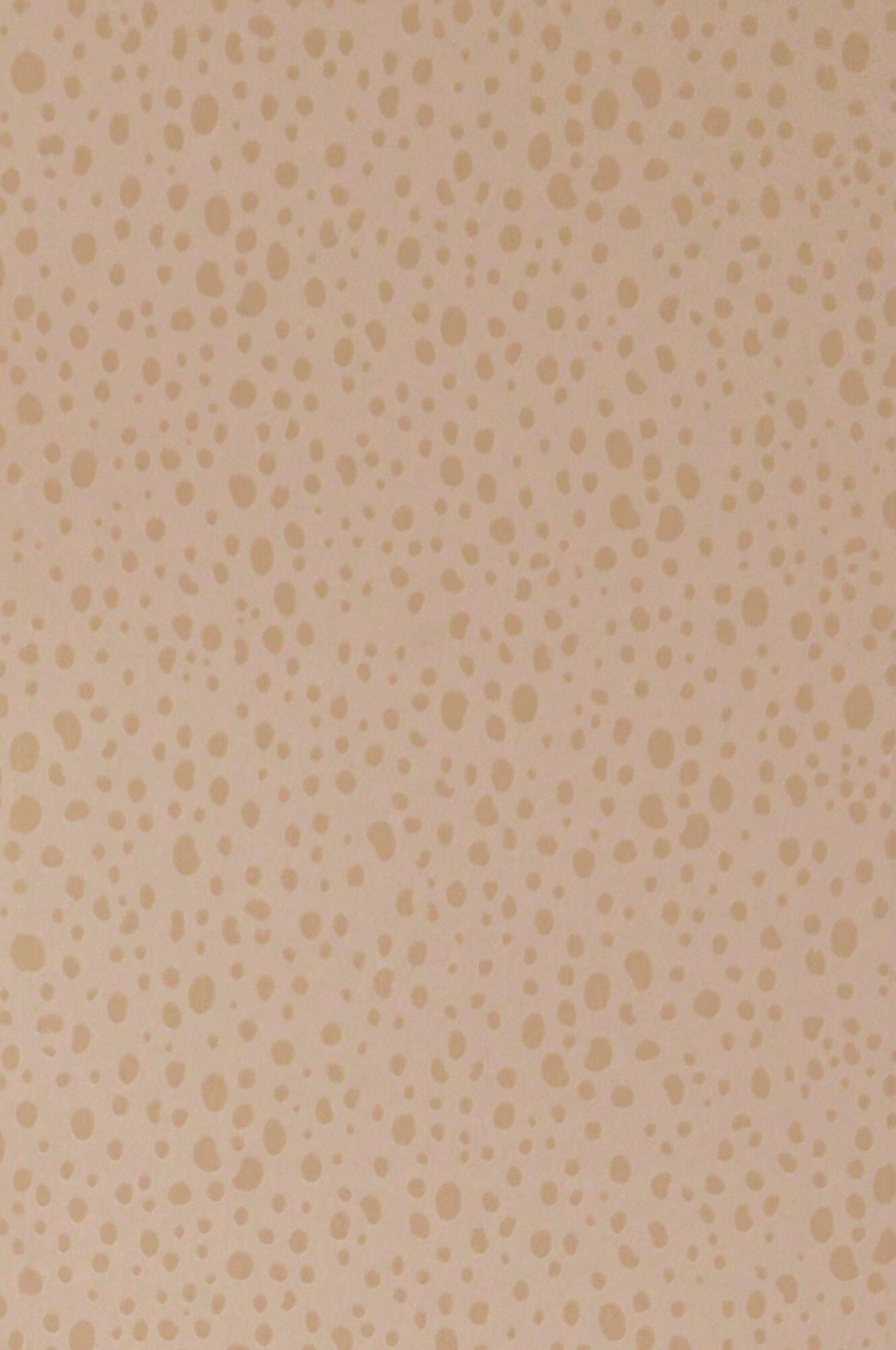 sample animal dots dusty peach wallpaper by majvillan 1