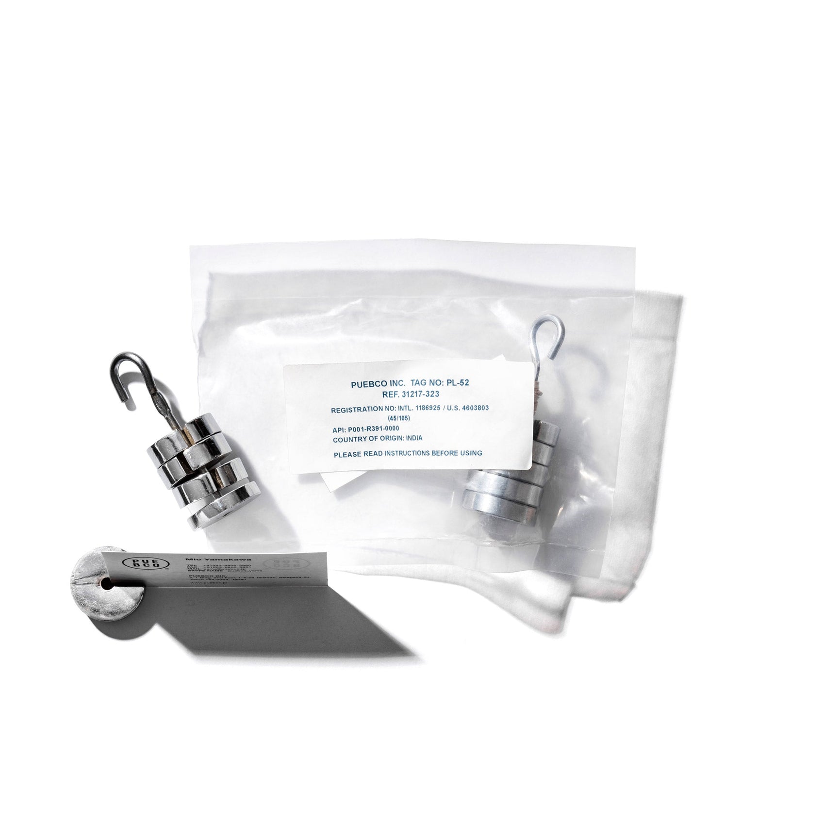 unit weight card holder design by puebco 1