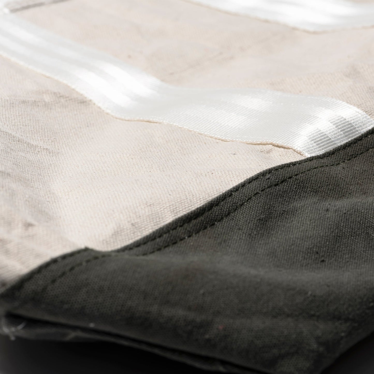 laminated fabric x vintage fabric bag puebco 504575 9