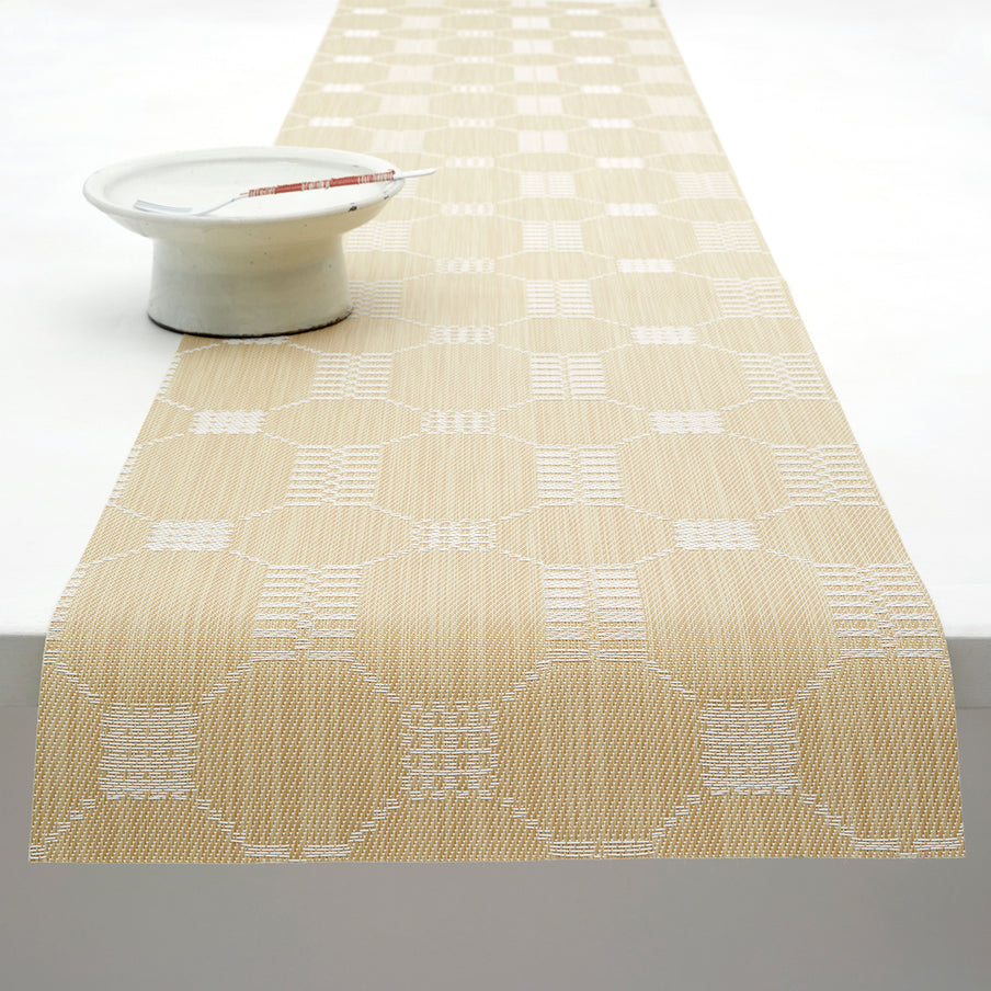Coverlet Table Runner Martha Stewart Chw 100923 001 10