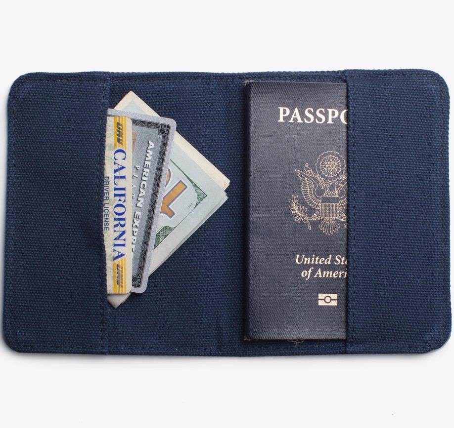 Boarding Passport Holder design by Izola
