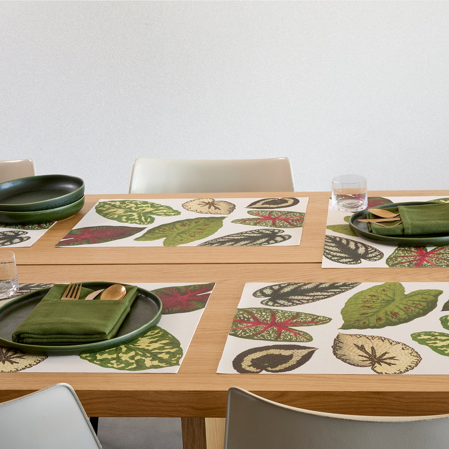 Scattered Leaves Placemat Martha Stewart Chw 101039 001 4