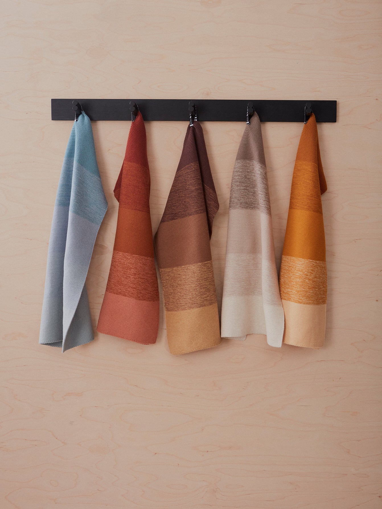niji mini towel dark caramel by oyoy 2