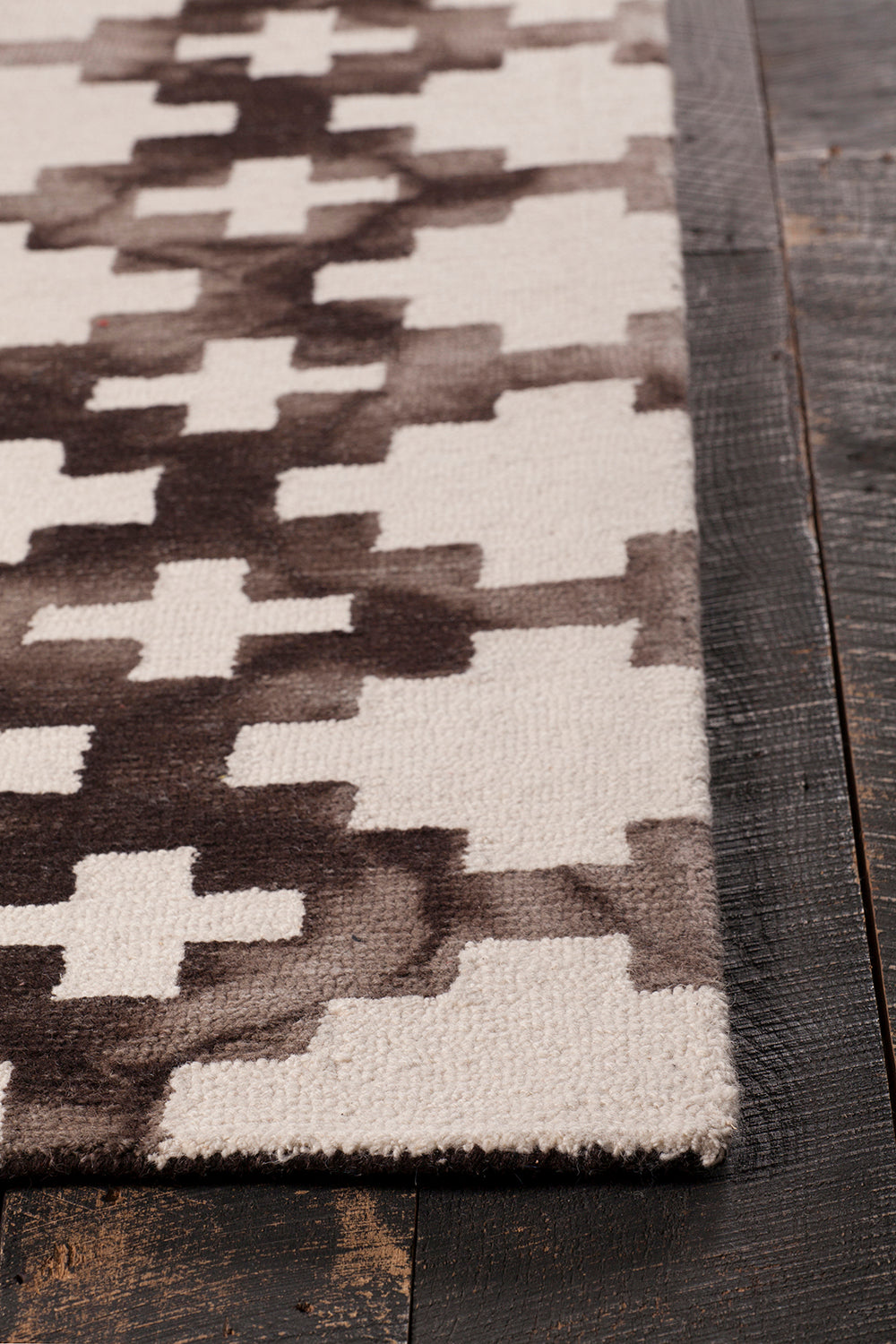 Elvo Hand Tufted Contemporary Wool Elv 33900 Rug Chandra Rugs 3