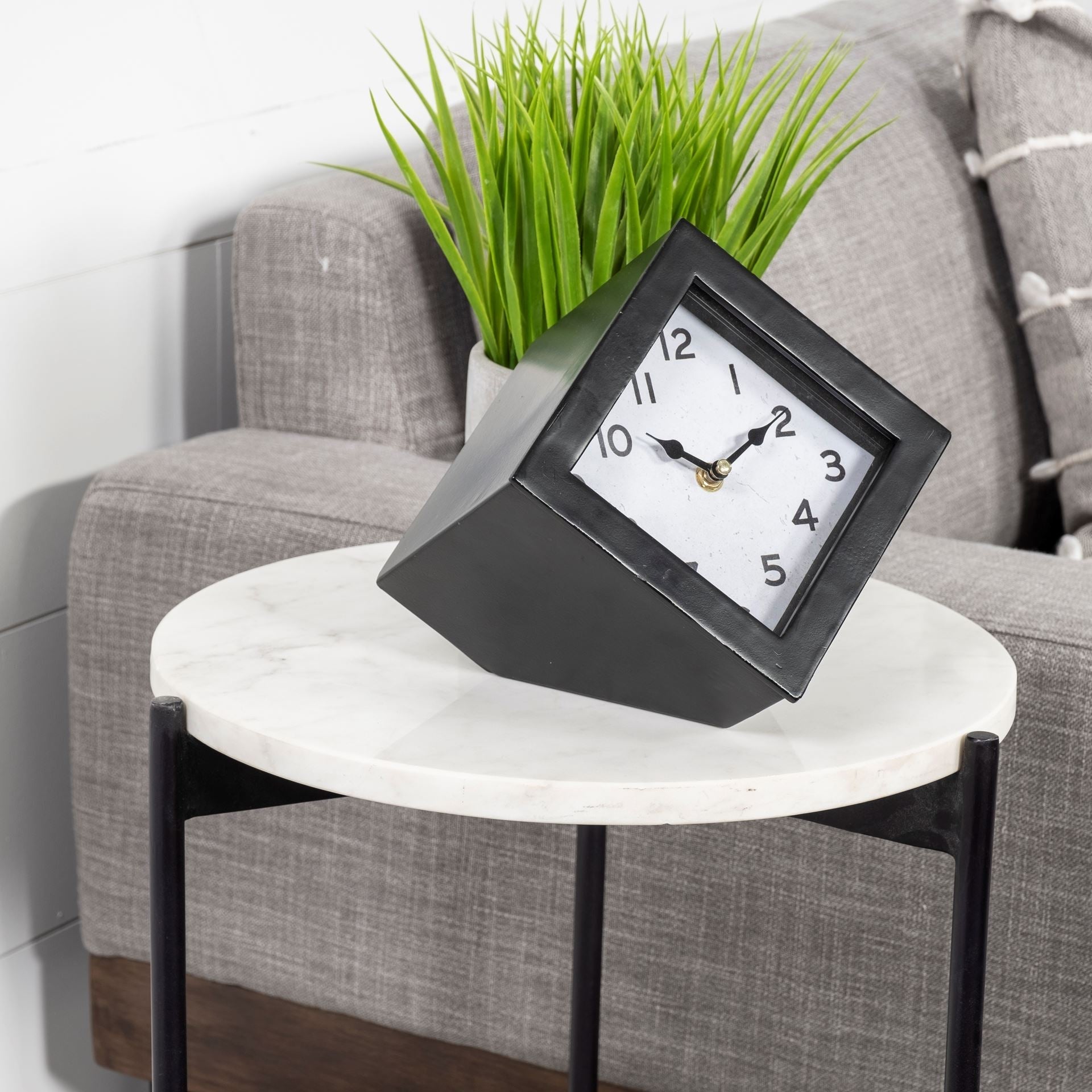 Ralph Table Clock Mercana Mer 68737 17