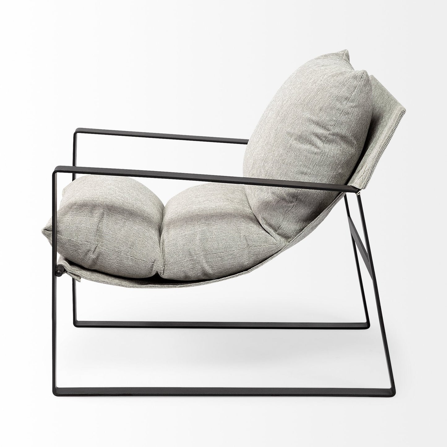 Guilia Accent Chair Mercana Mer 69003 5