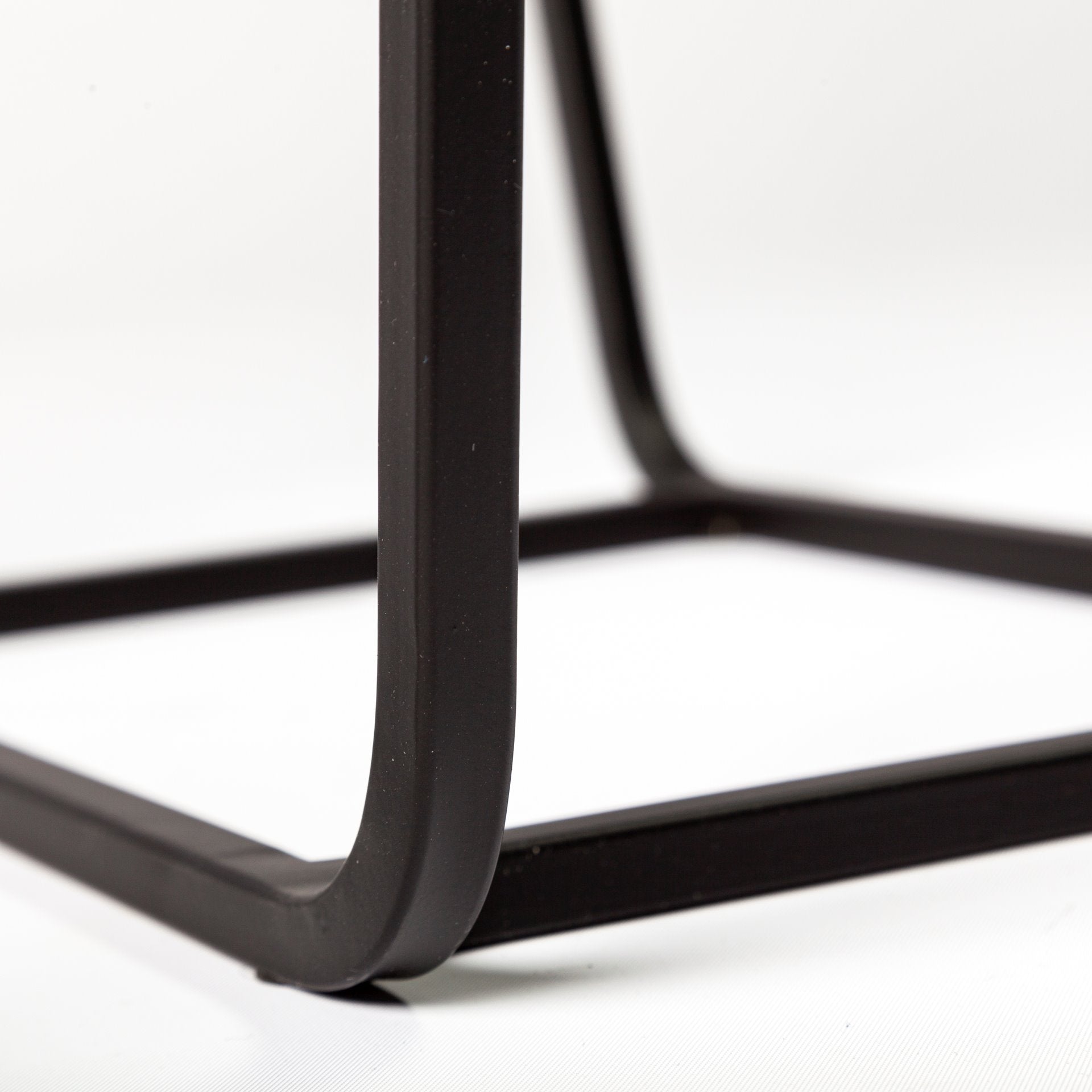 Arya Accent Table Mercana Mer 68941 8
