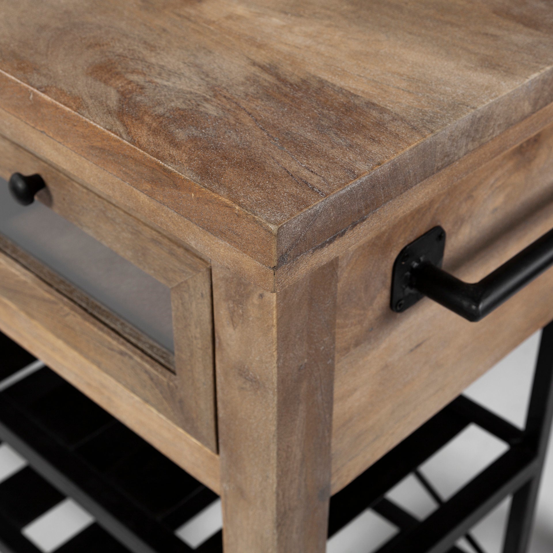 Stuart Kitchen Island Mercana Mer 67103 7