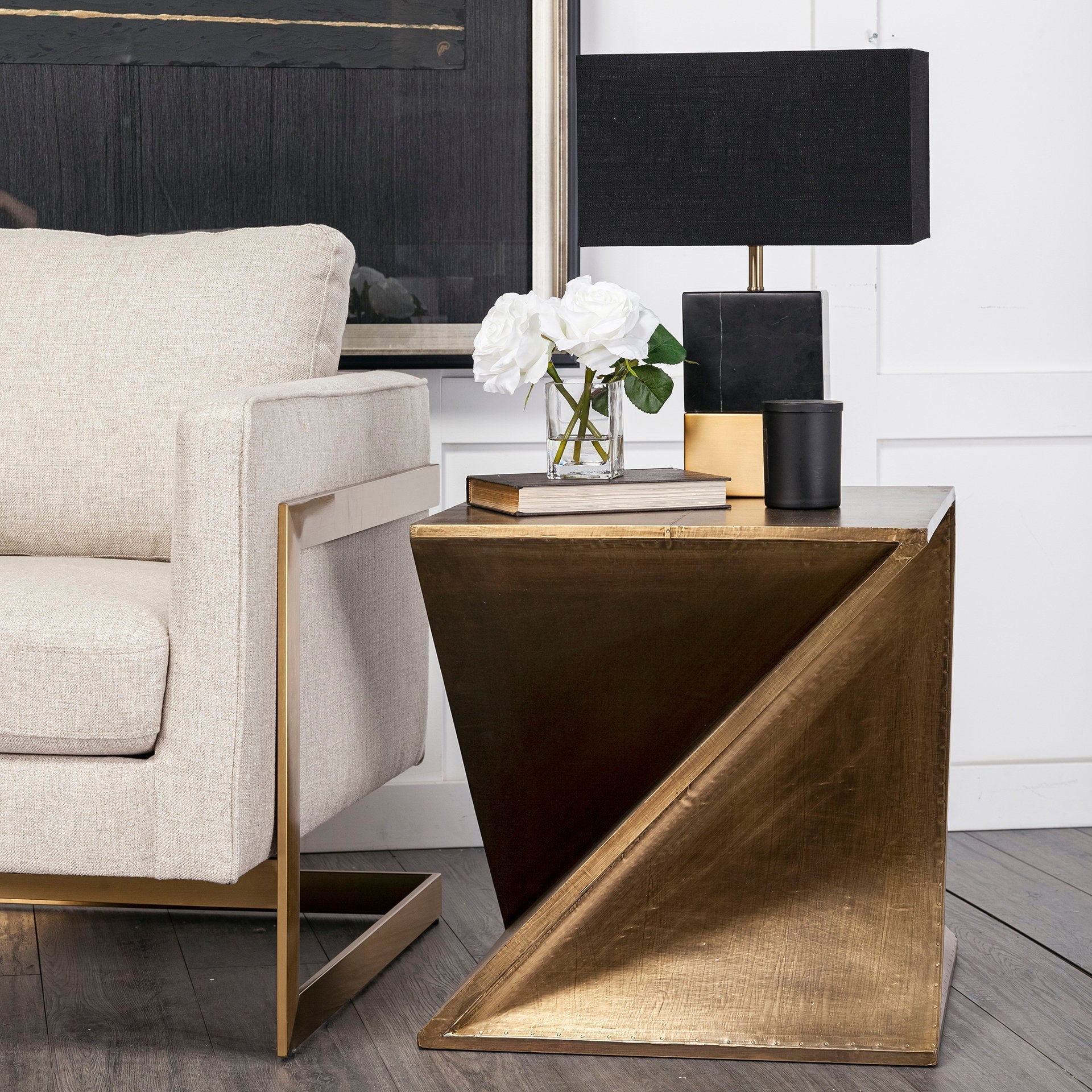 Zelda Accent Table Mercana Mer 67095 4