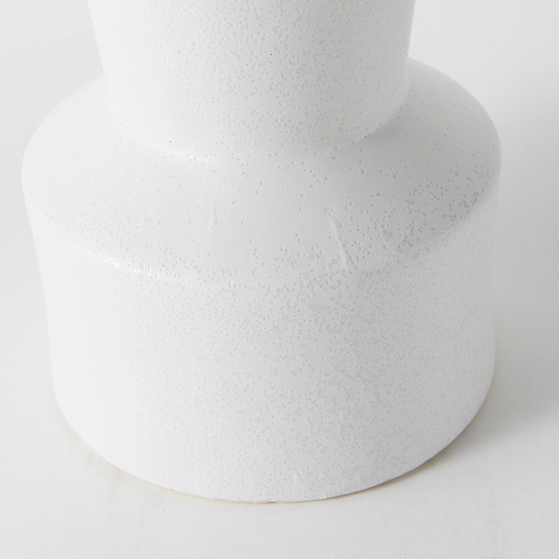 Laforge White Vase Mercana Mer 69463 15