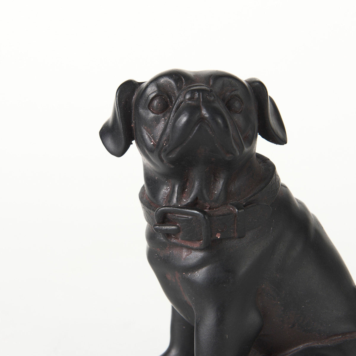 Hugo Sitting Bulldog Object Mercana Mer 57798 7