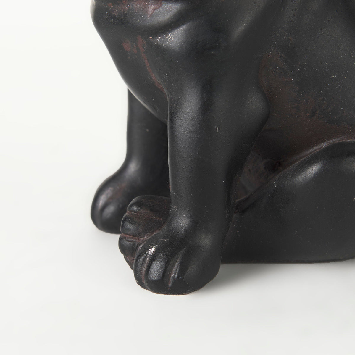 Hugo Sitting Bulldog Object Mercana Mer 57798 8