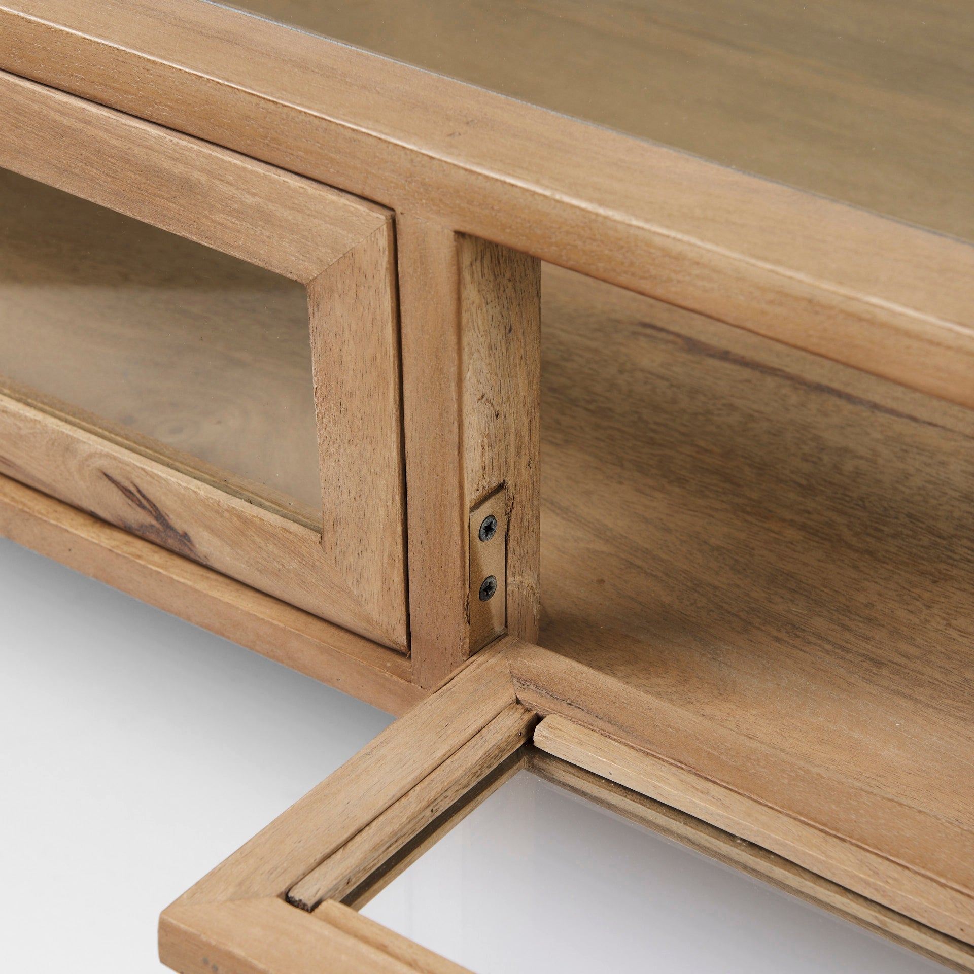 Arelius Coffee Table Mercana Mer 69297 60