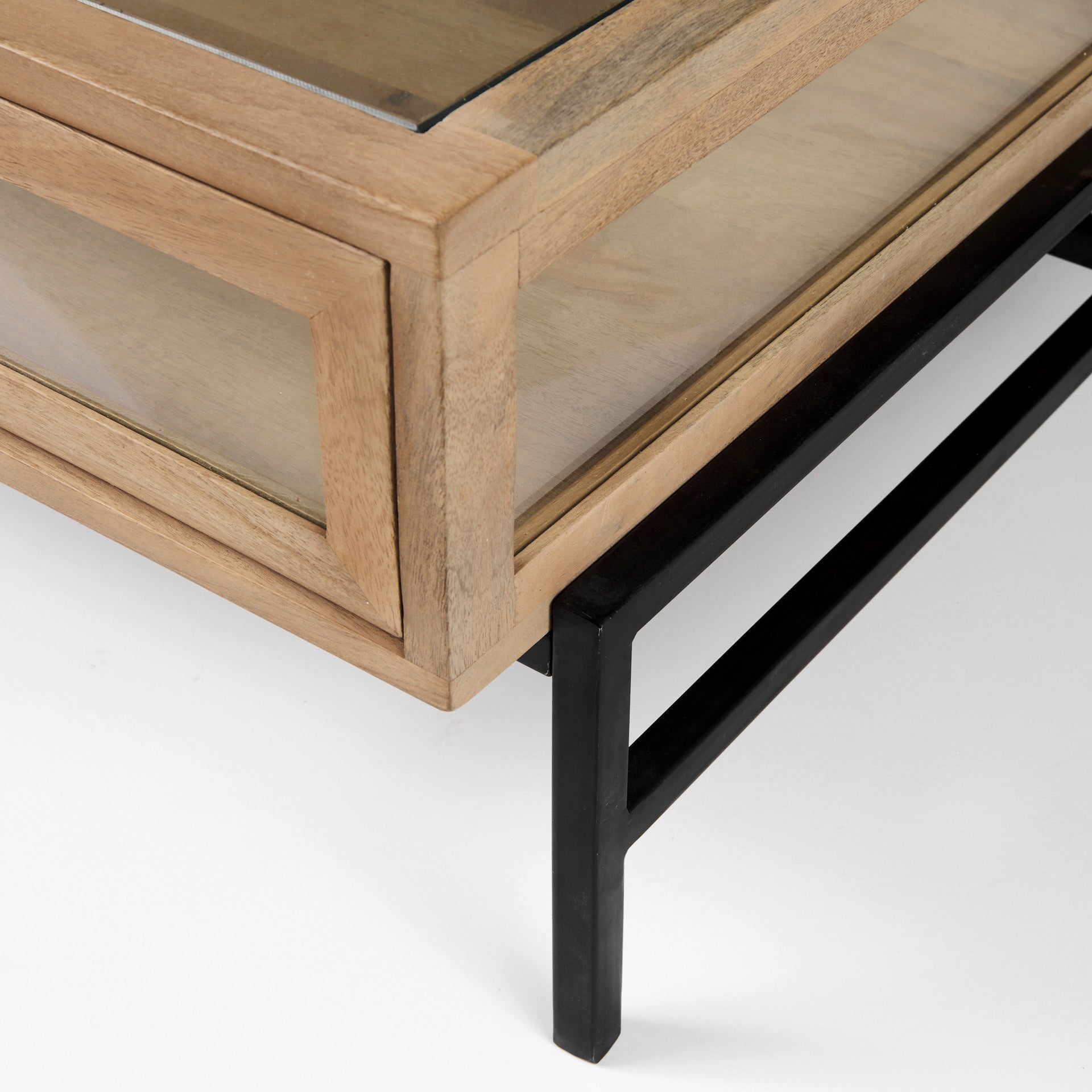 Arelius Coffee Table Mercana Mer 69297 76