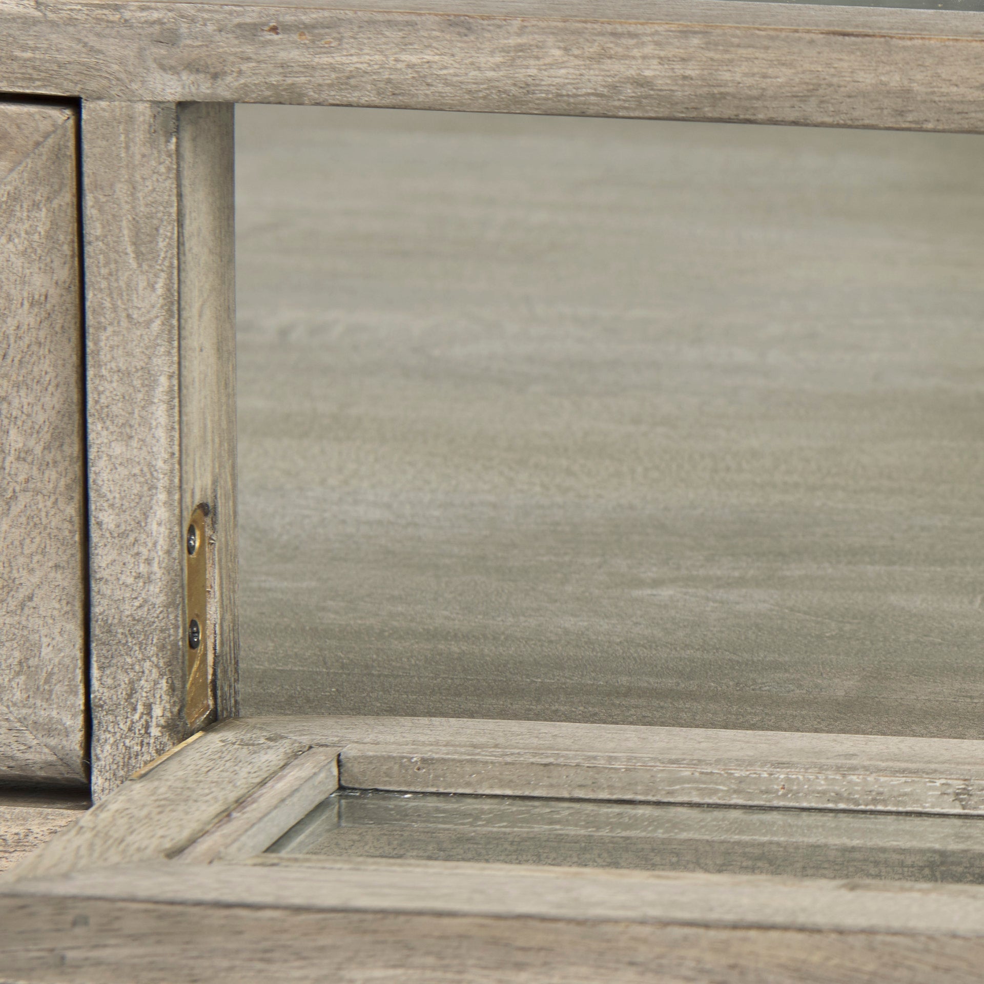 Arelius Coffee Table Mercana Mer 69297 67