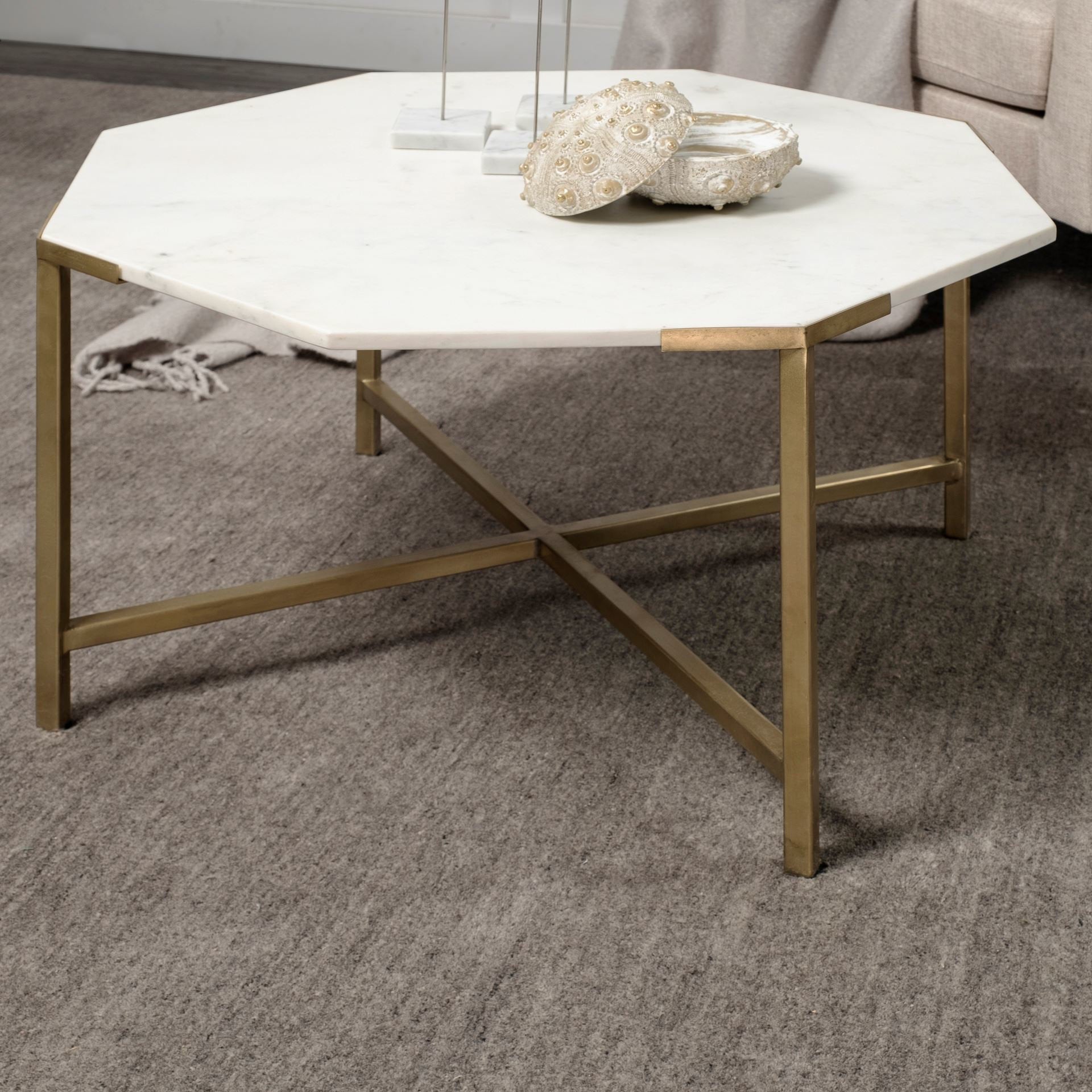Vincent Coffee Table Mercana Mer 68850 Ab 7
