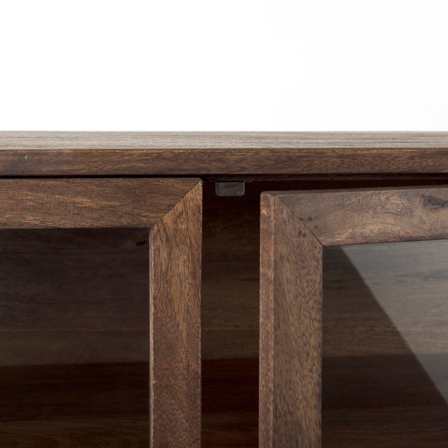 Arelius Accent Cabinet Mercana Mer 69226 32