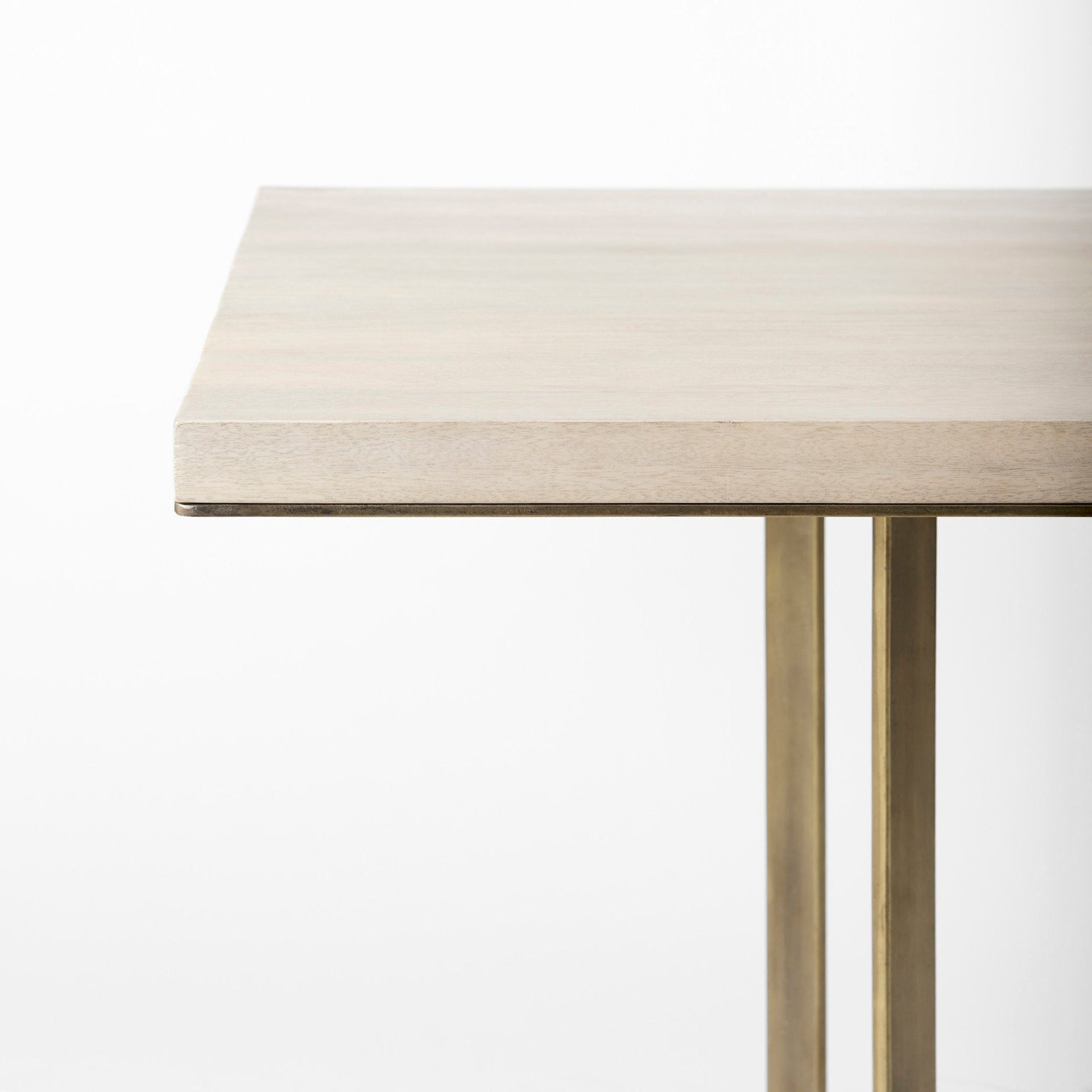 Faye Dining Tables Mercana Mer 69563 Ab 15