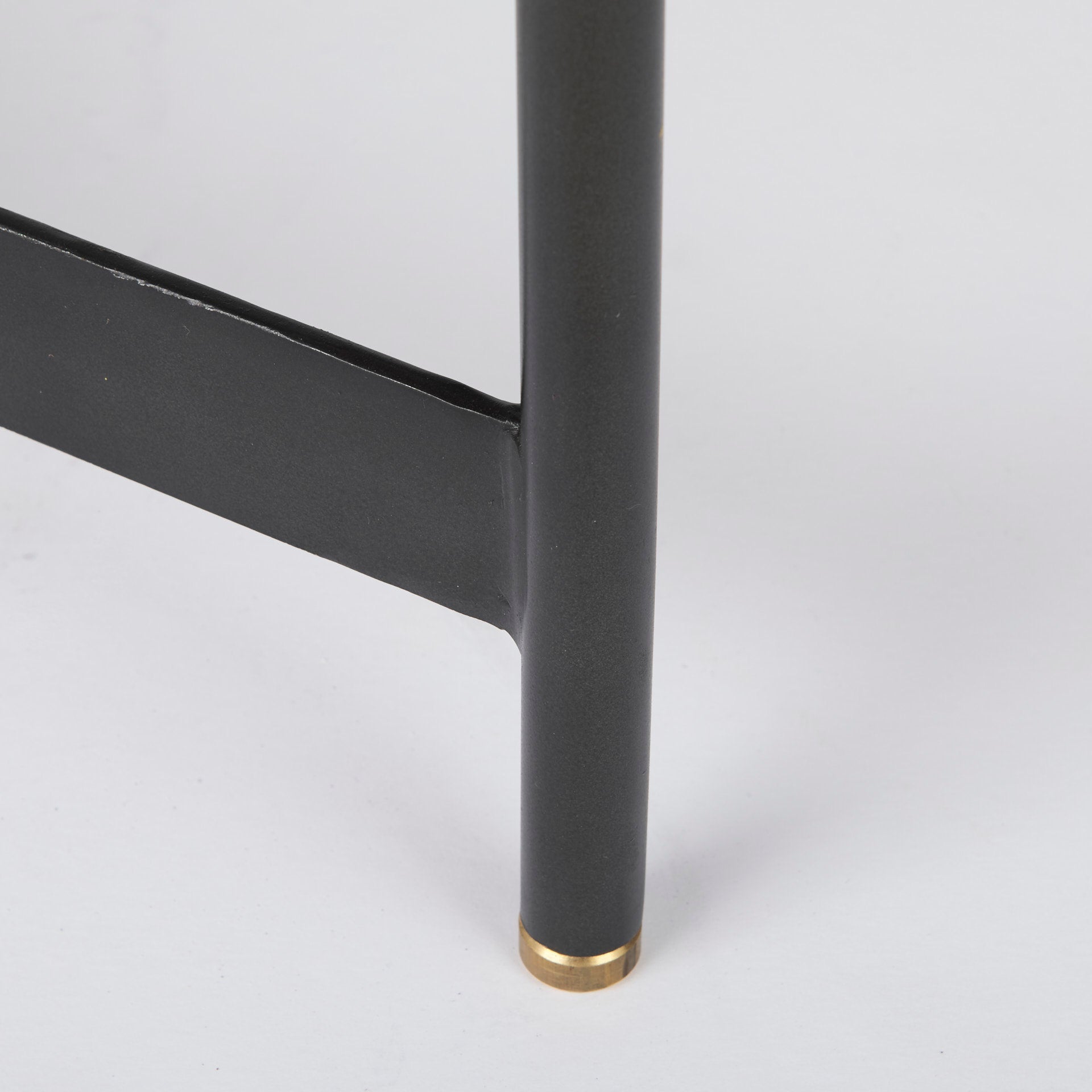 Marquisa Accent Table Mercana Mer 69282 9