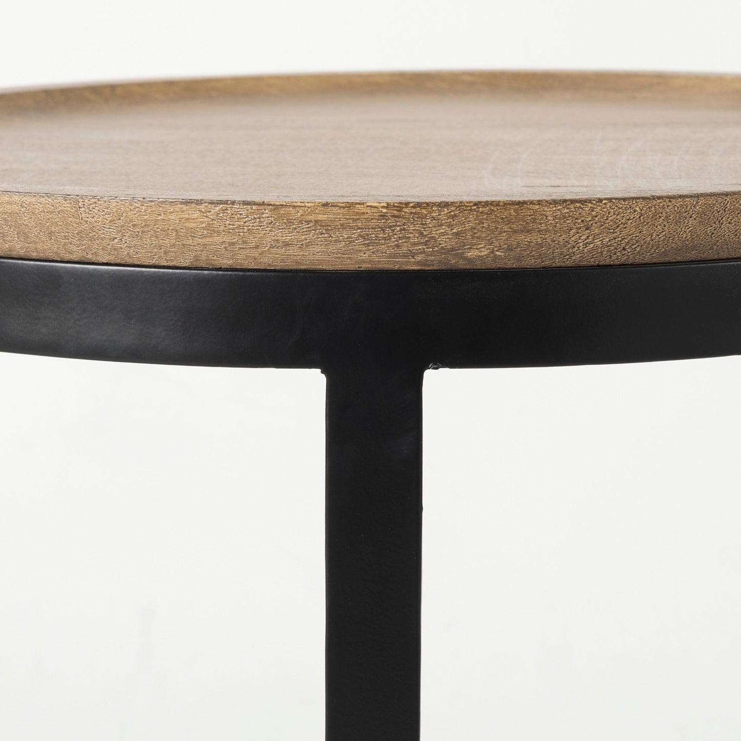 Aisley Accent Table Mercana Mer 69283 7