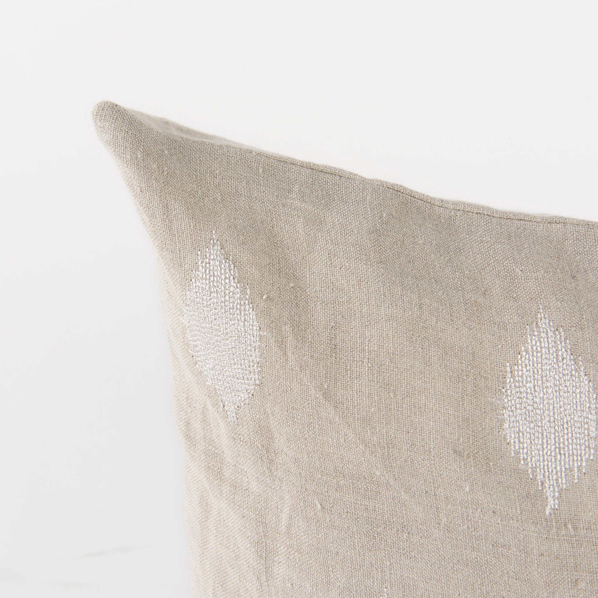 Enya Pillow Mercana Mer 69412 11