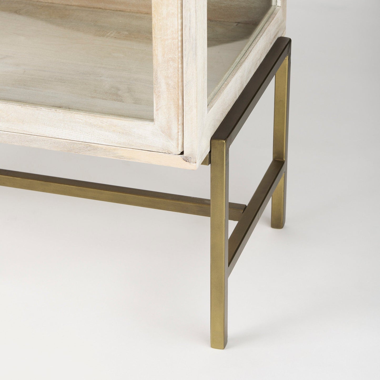Arelius Accent Cabinet Mercana Mer 69226 43