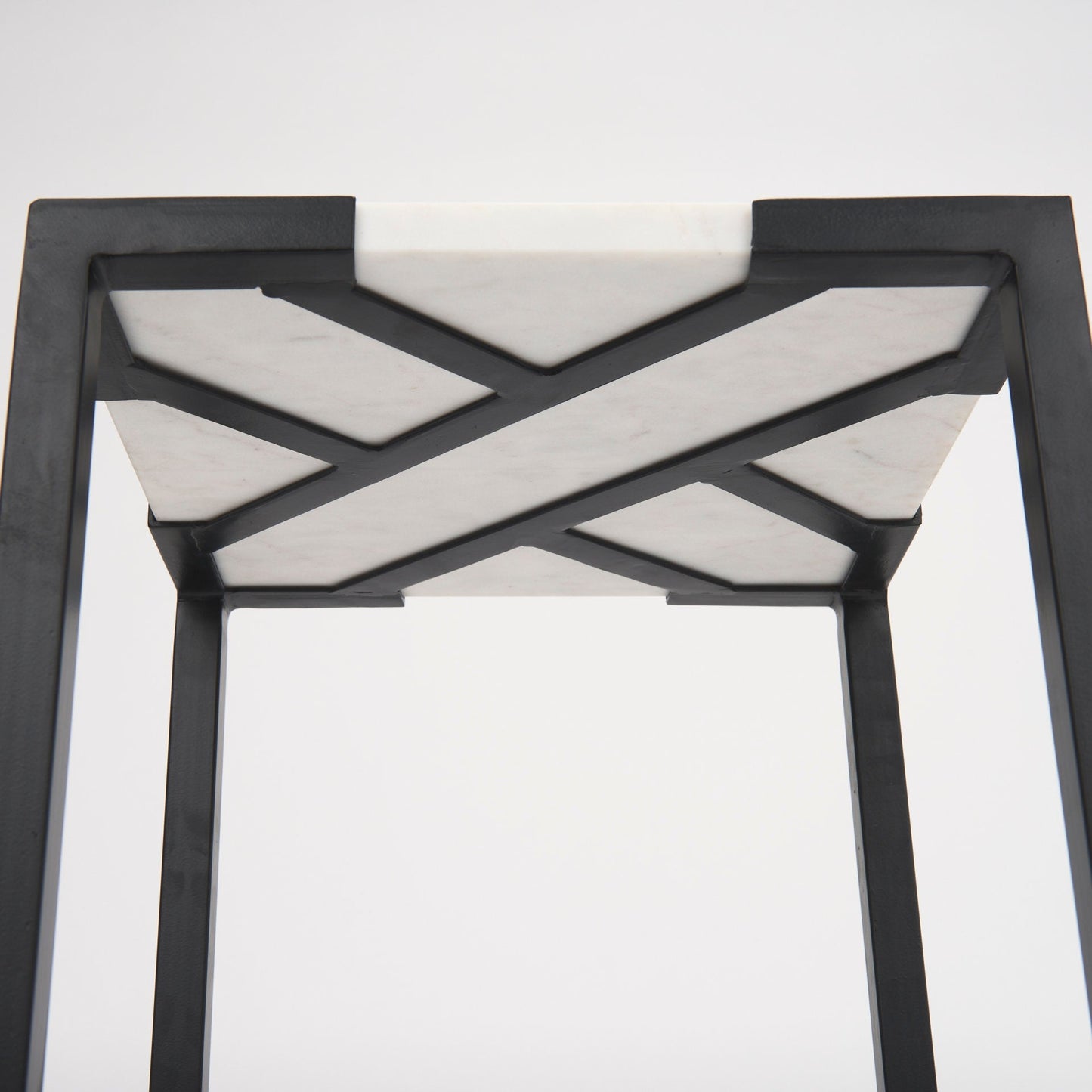 Lucas Accent Table Mercana Mer 68240 9