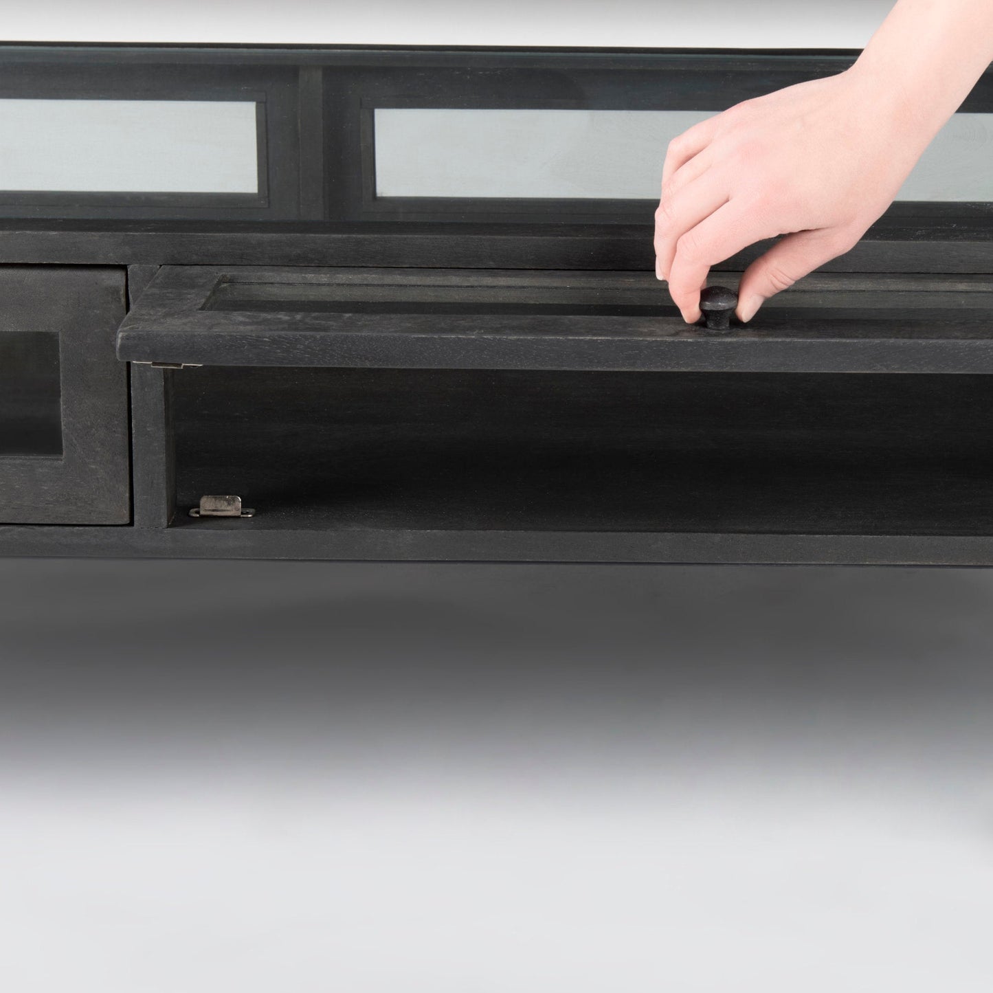 Arelius Coffee Table Mercana Mer 69297 48