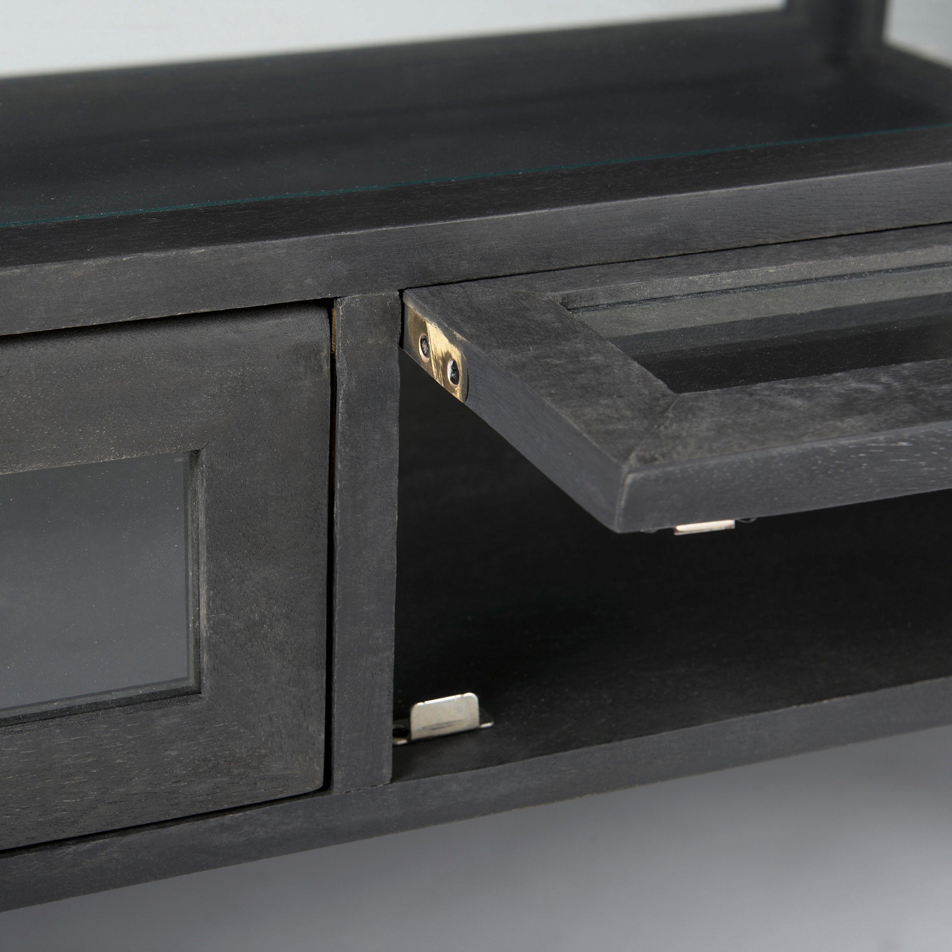 Arelius Coffee Table Mercana Mer 69297 56
