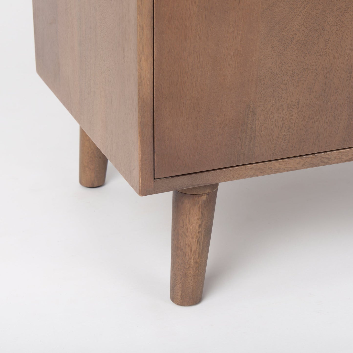 Lillie Accent Cabinet Mercana Mer 69945 9