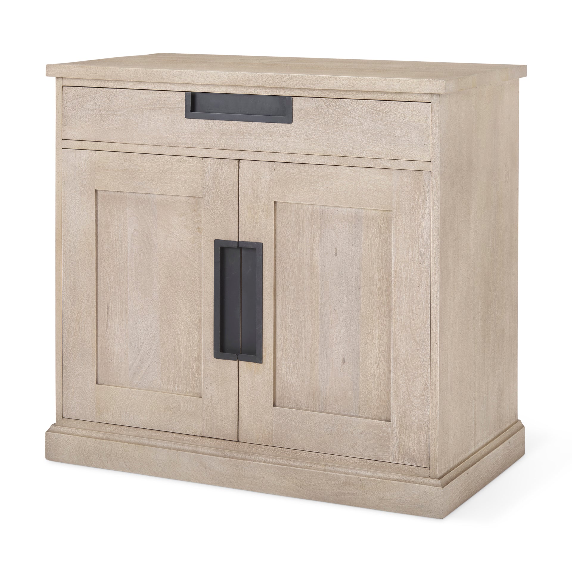 Braxton Accent Cabinet Mercana Mer 69931 1