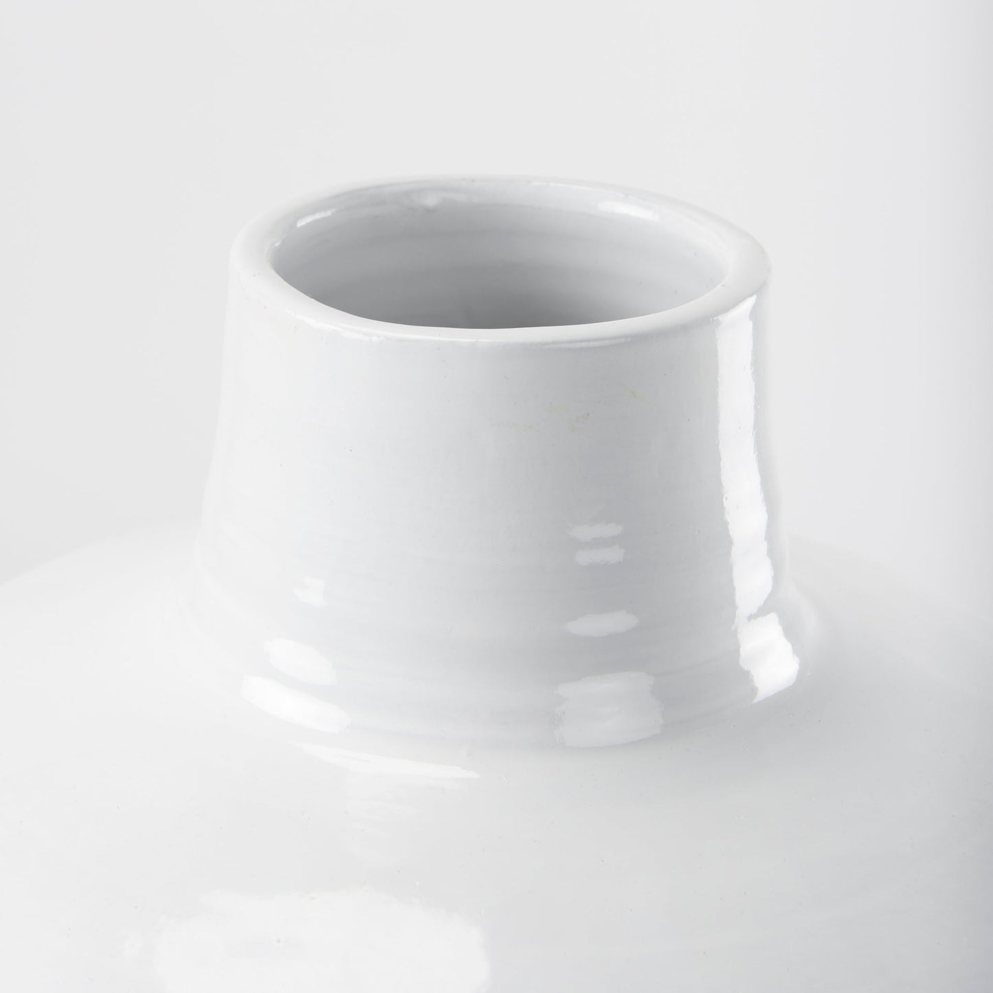 Amos Floor Vase Mercana Mer 69795 9
