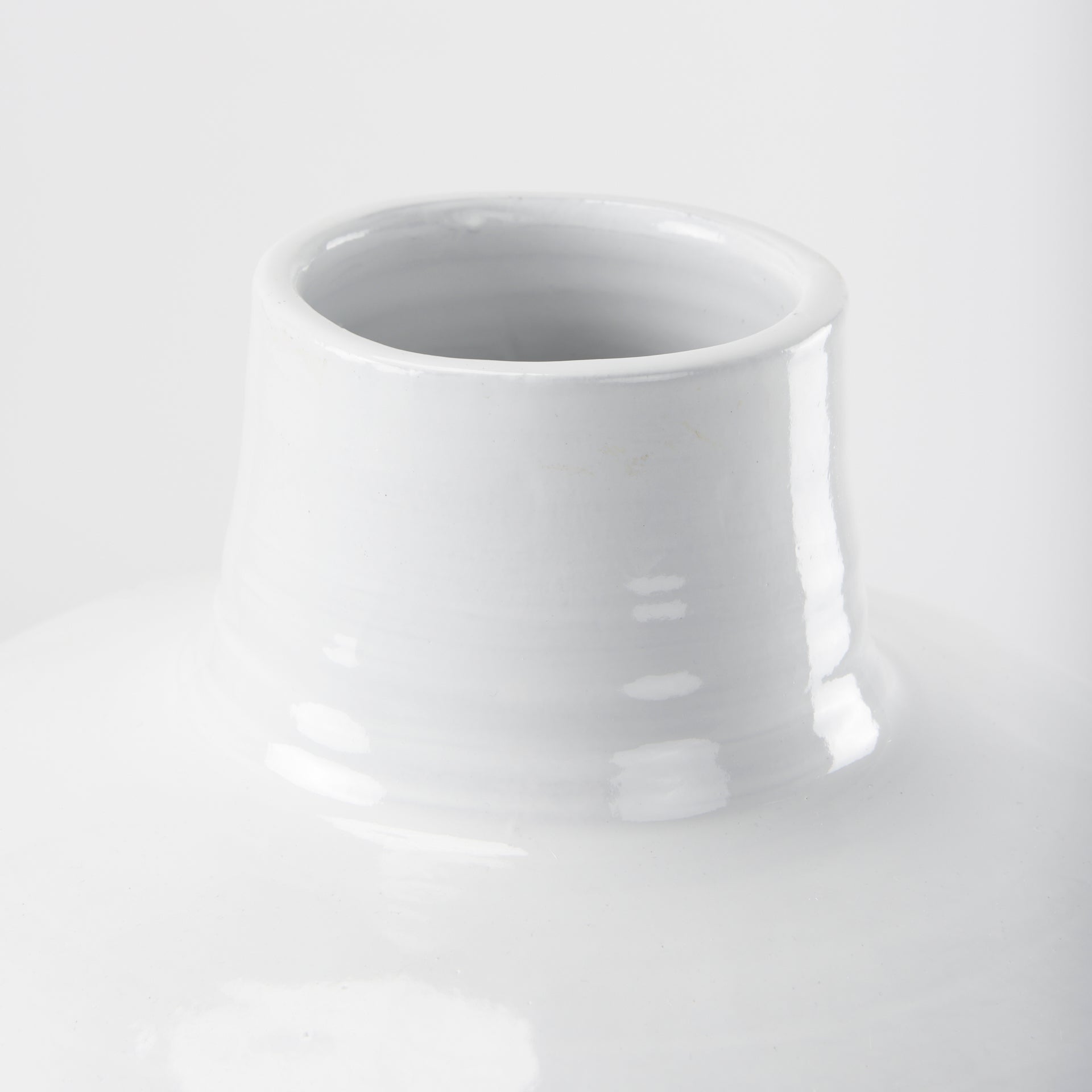 Amos Floor Vase Mercana Mer 69795 9