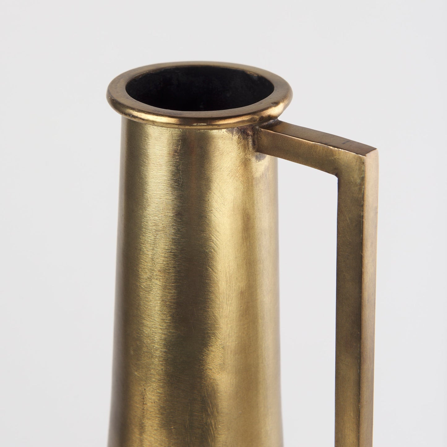 Aubrey Black Jug Vase Mercana Mer 69857 25