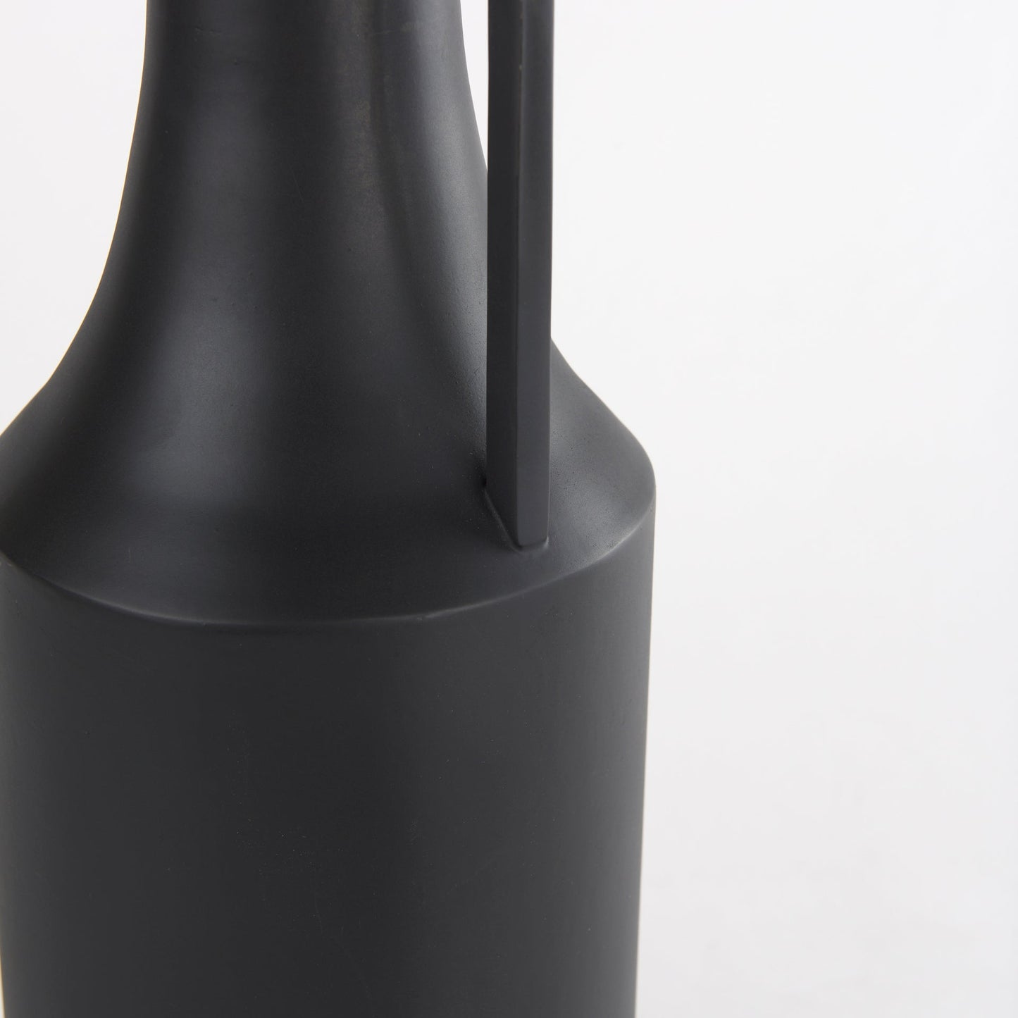 Aubrey Black Jug Vase Mercana Mer 69857 34