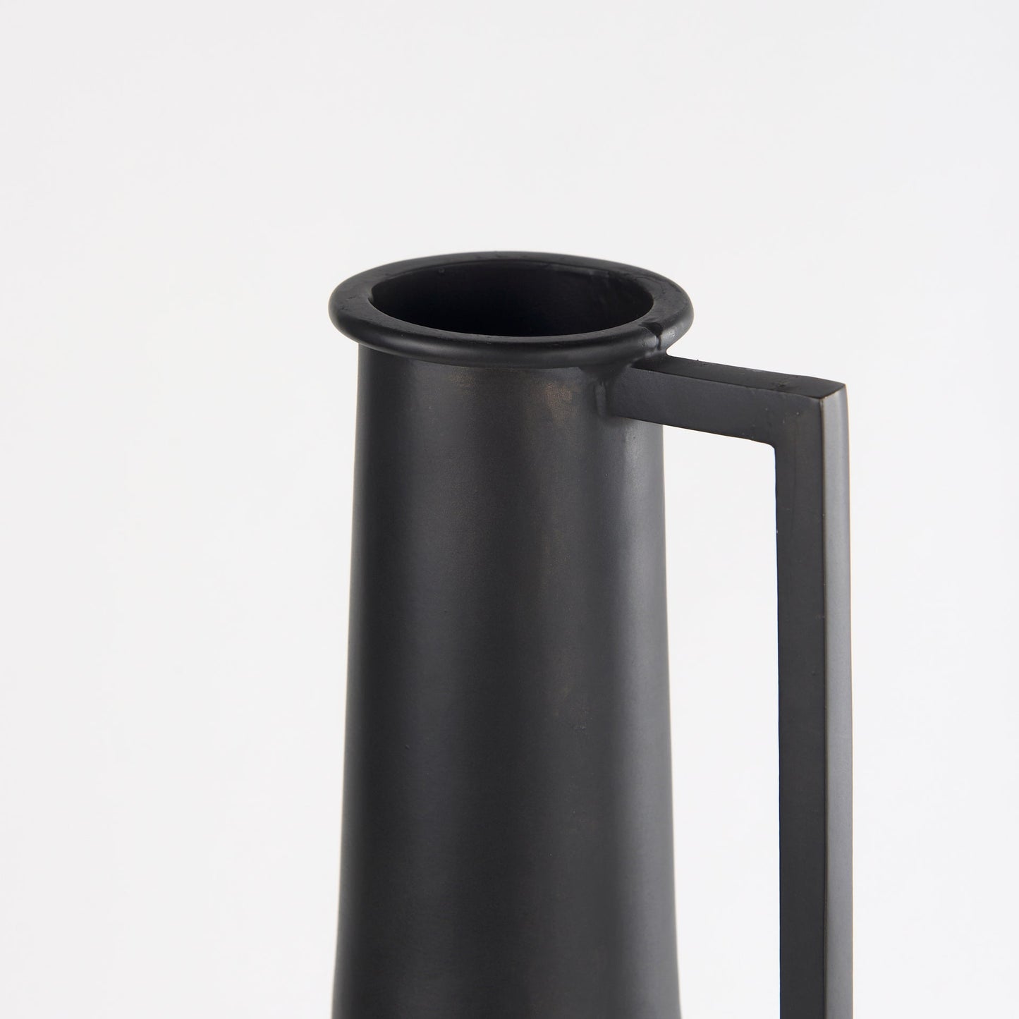 Aubrey Black Jug Vase Mercana Mer 69857 26
