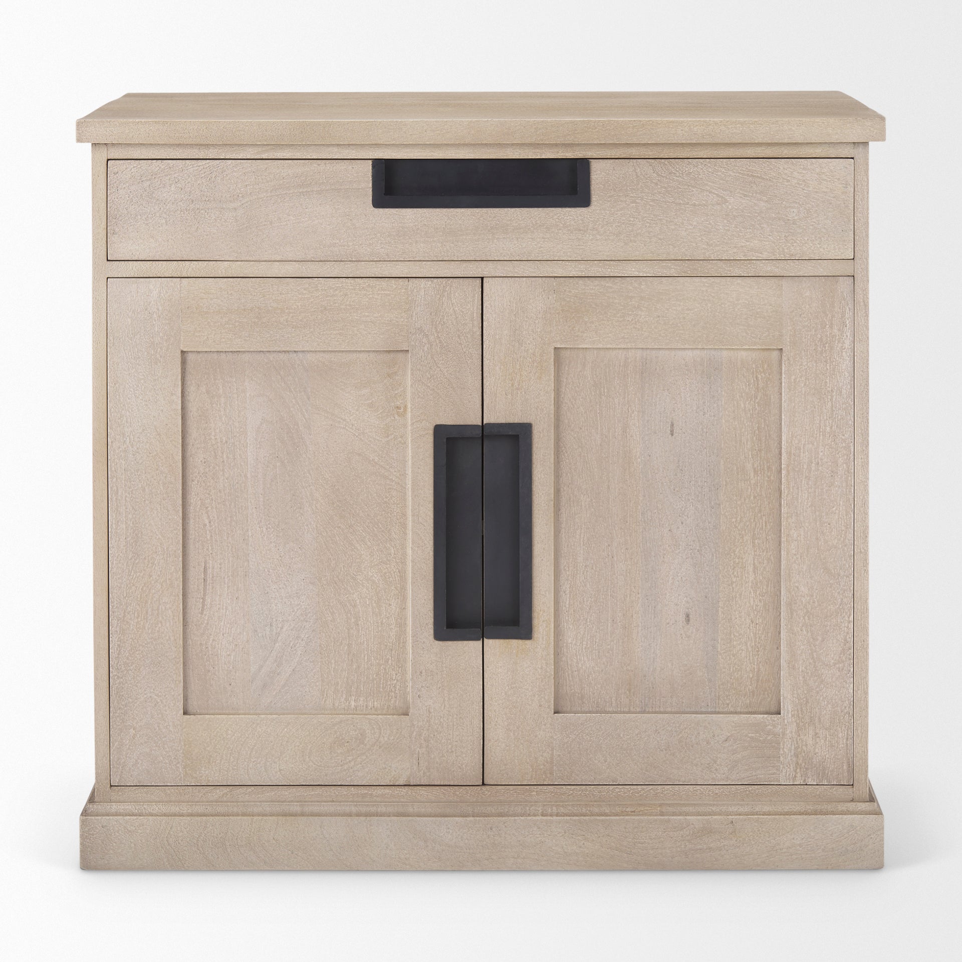 Braxton Accent Cabinet Mercana Mer 69931 5