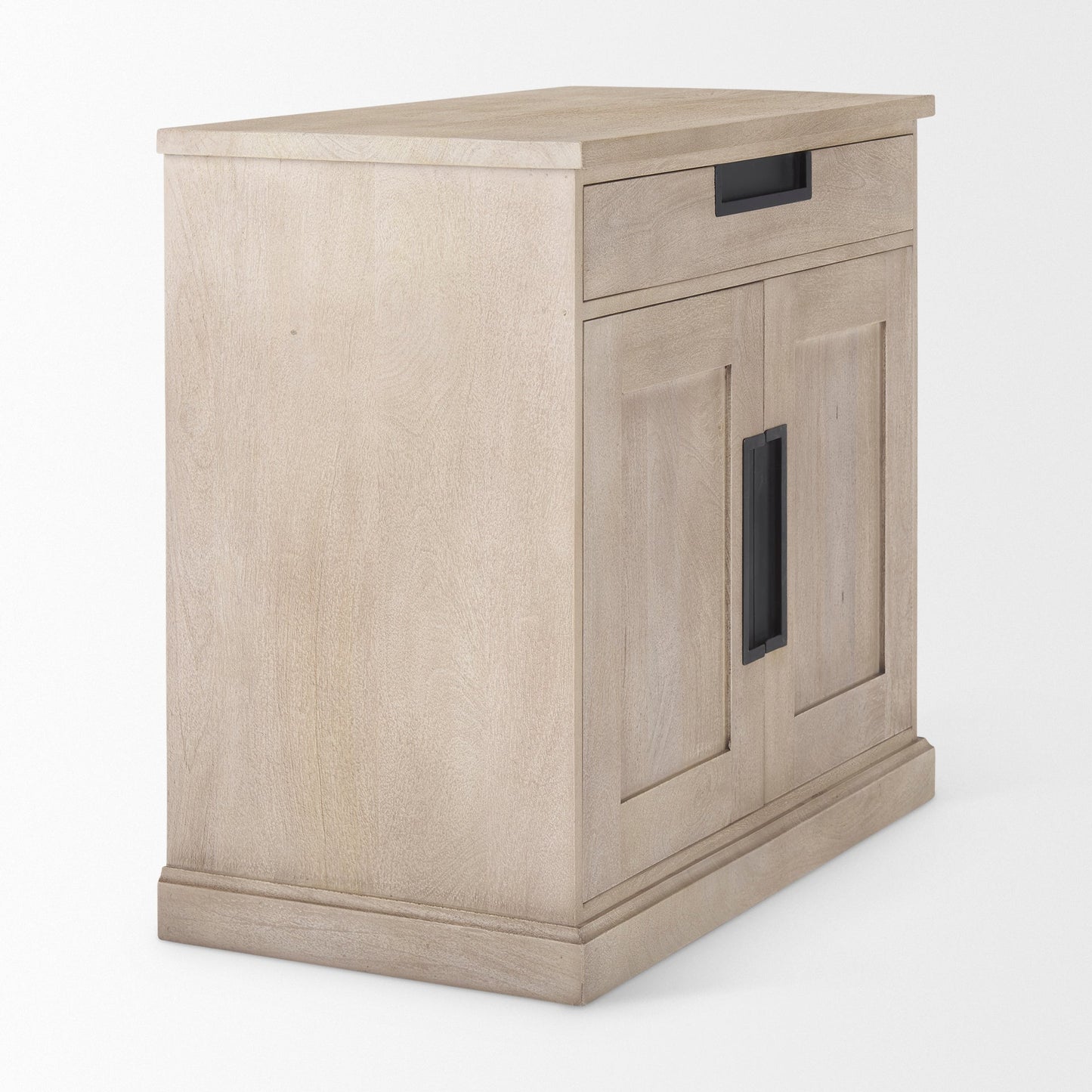 Braxton Accent Cabinet Mercana Mer 69931 11