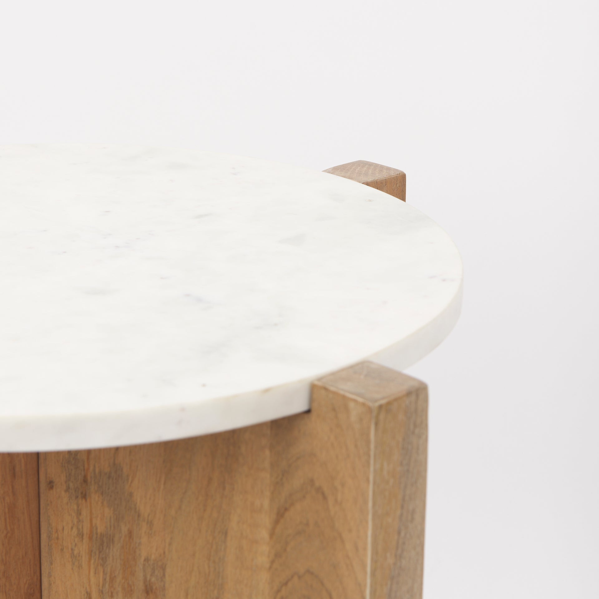 Bianca Accent Table Mercana Mer 69914 11