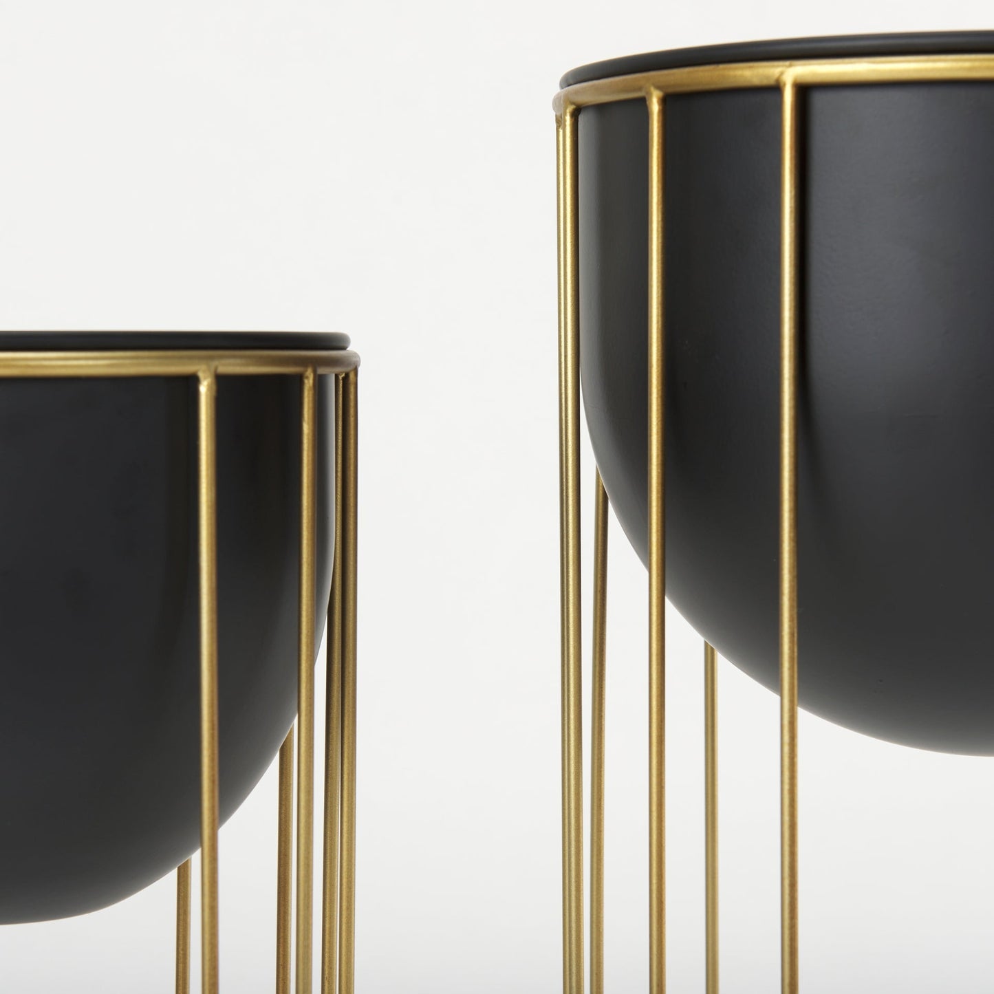 Danica Plant Stand Mercana Mer 70099 8