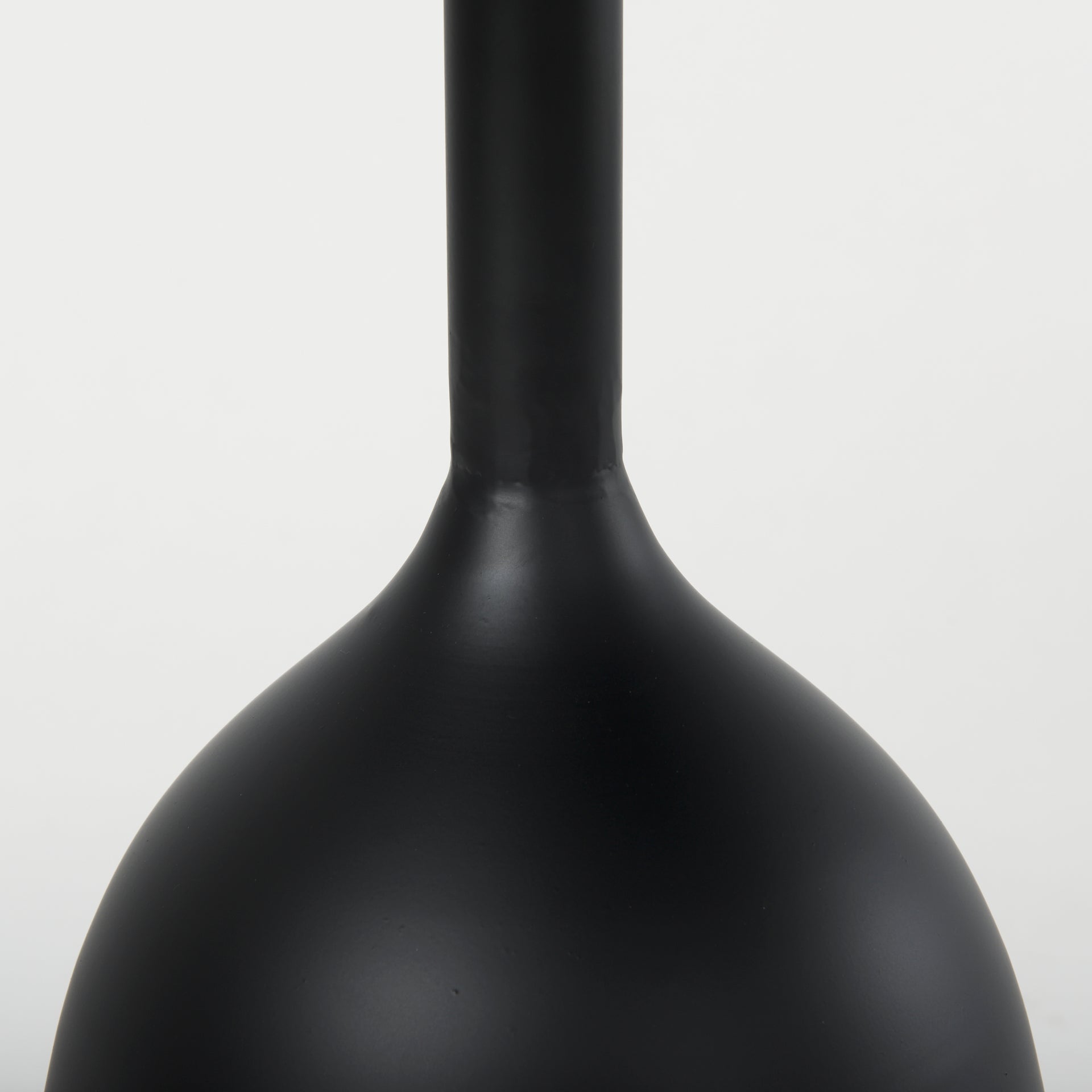 Talulla Accent Table Mercana Mer 70098 9