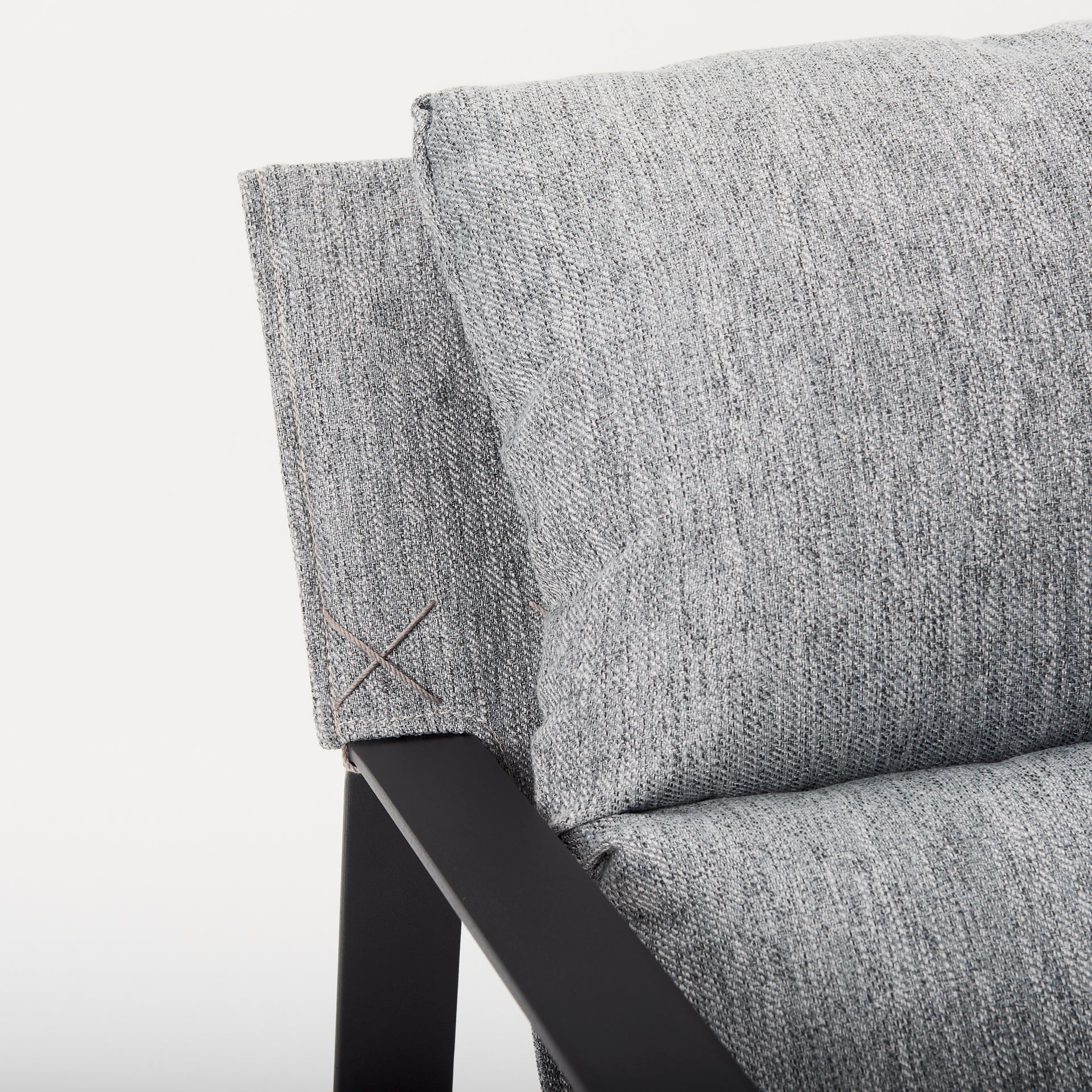 Guilia Accent Chair Mercana Mer 69003 14