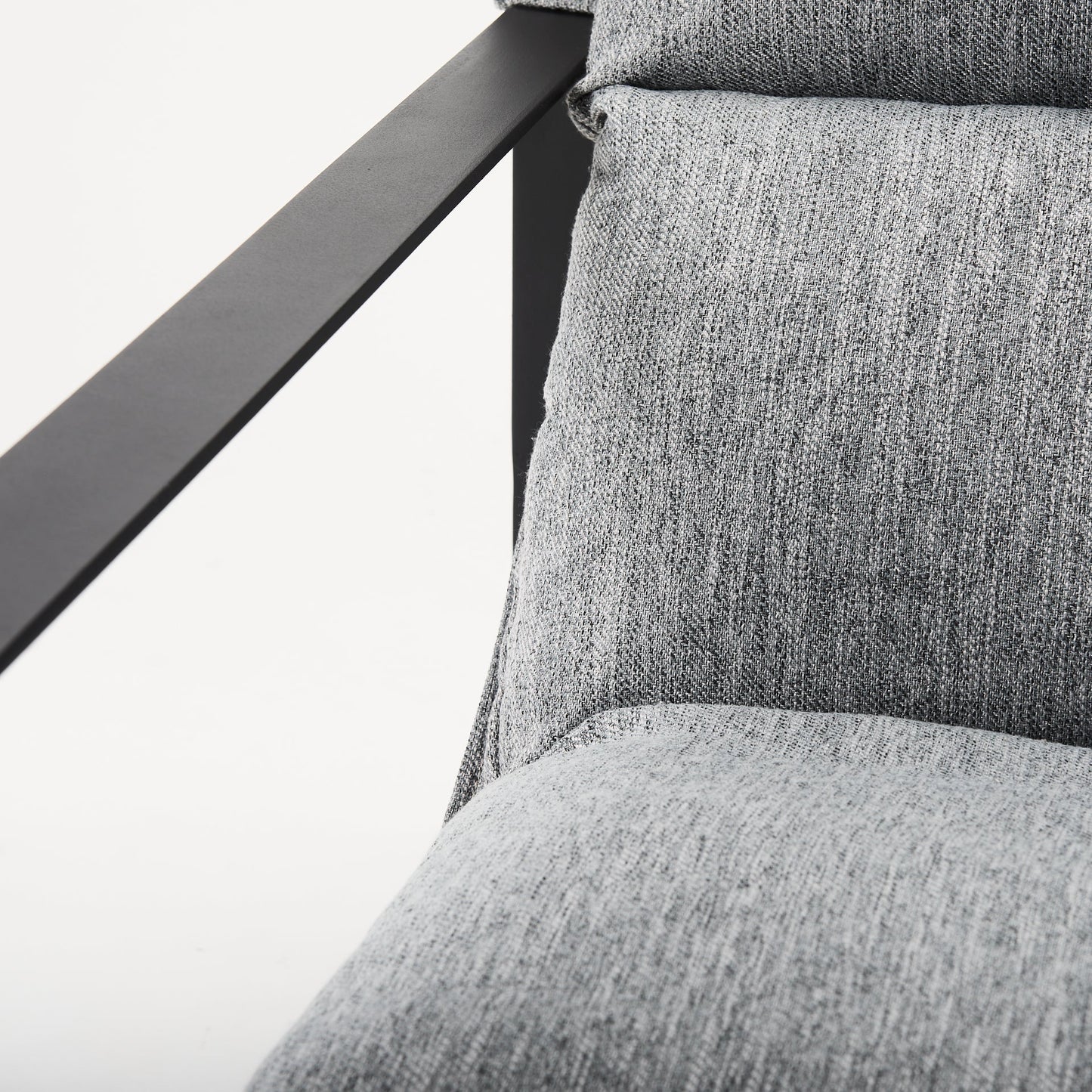 Guilia Accent Chair Mercana Mer 69003 16