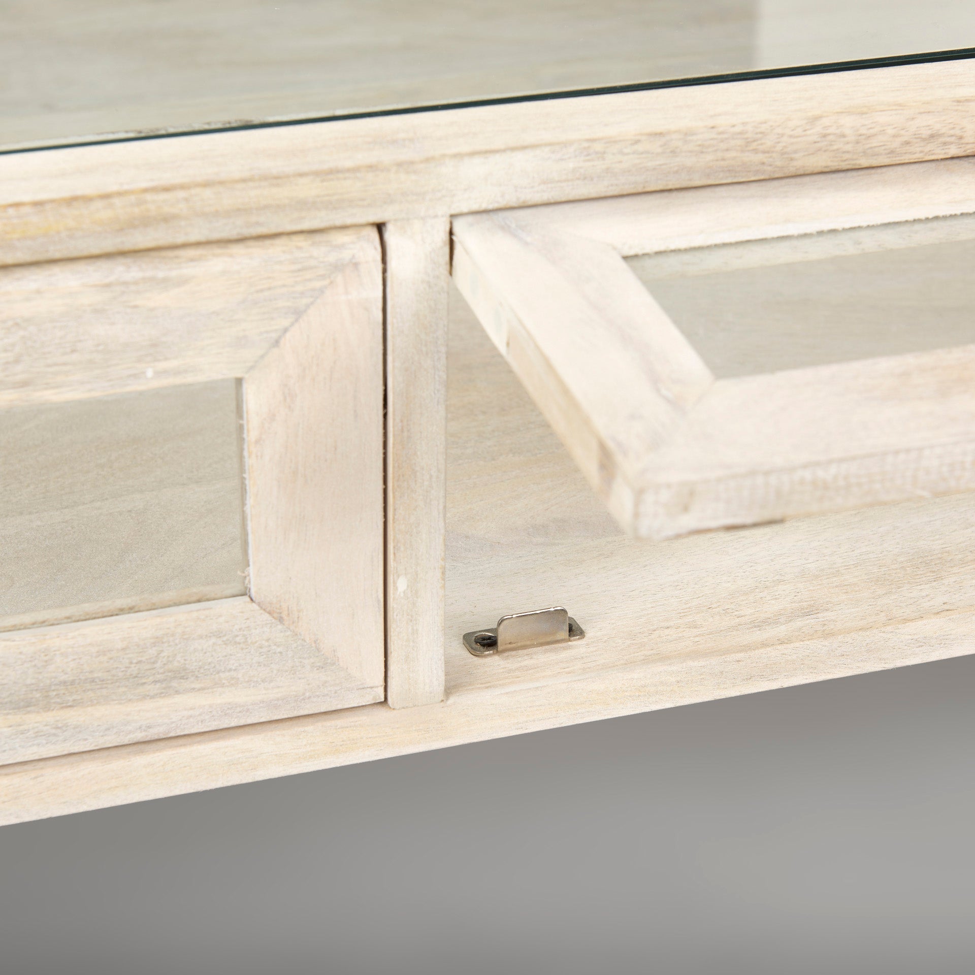 Arelius Coffee Table Mercana Mer 69297 63