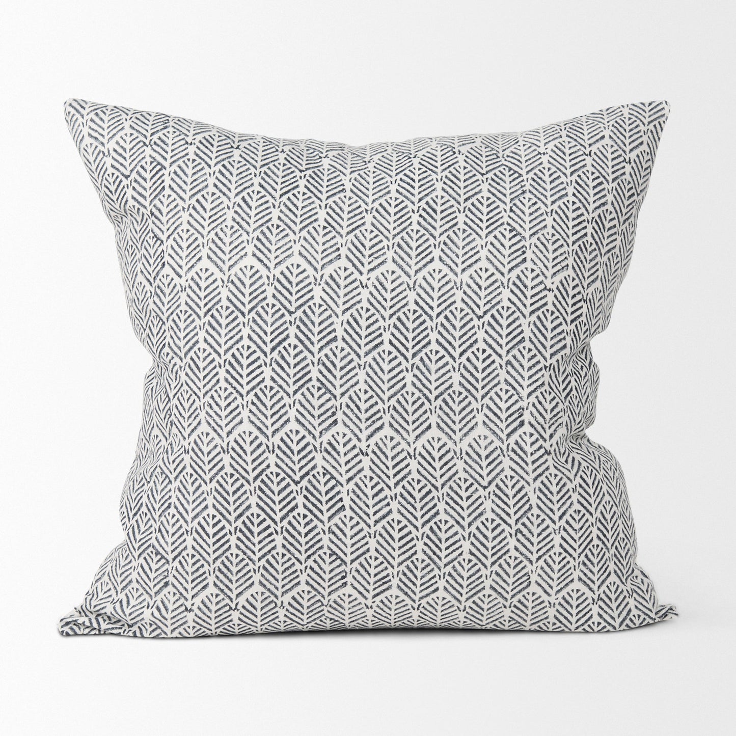 Jenelle Pillow Cover Mercana Mer 70320 4
